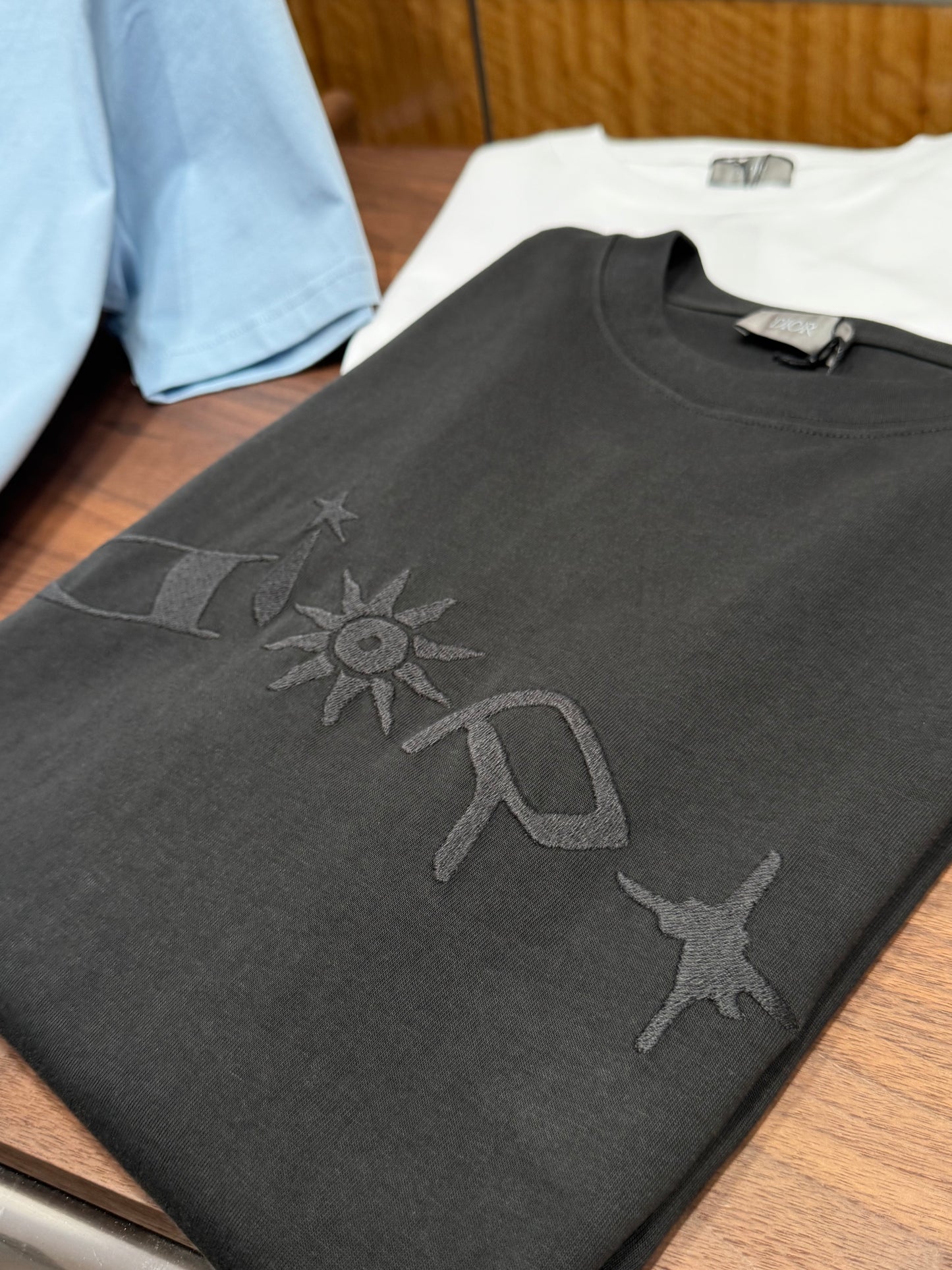 CD T-SHIRT