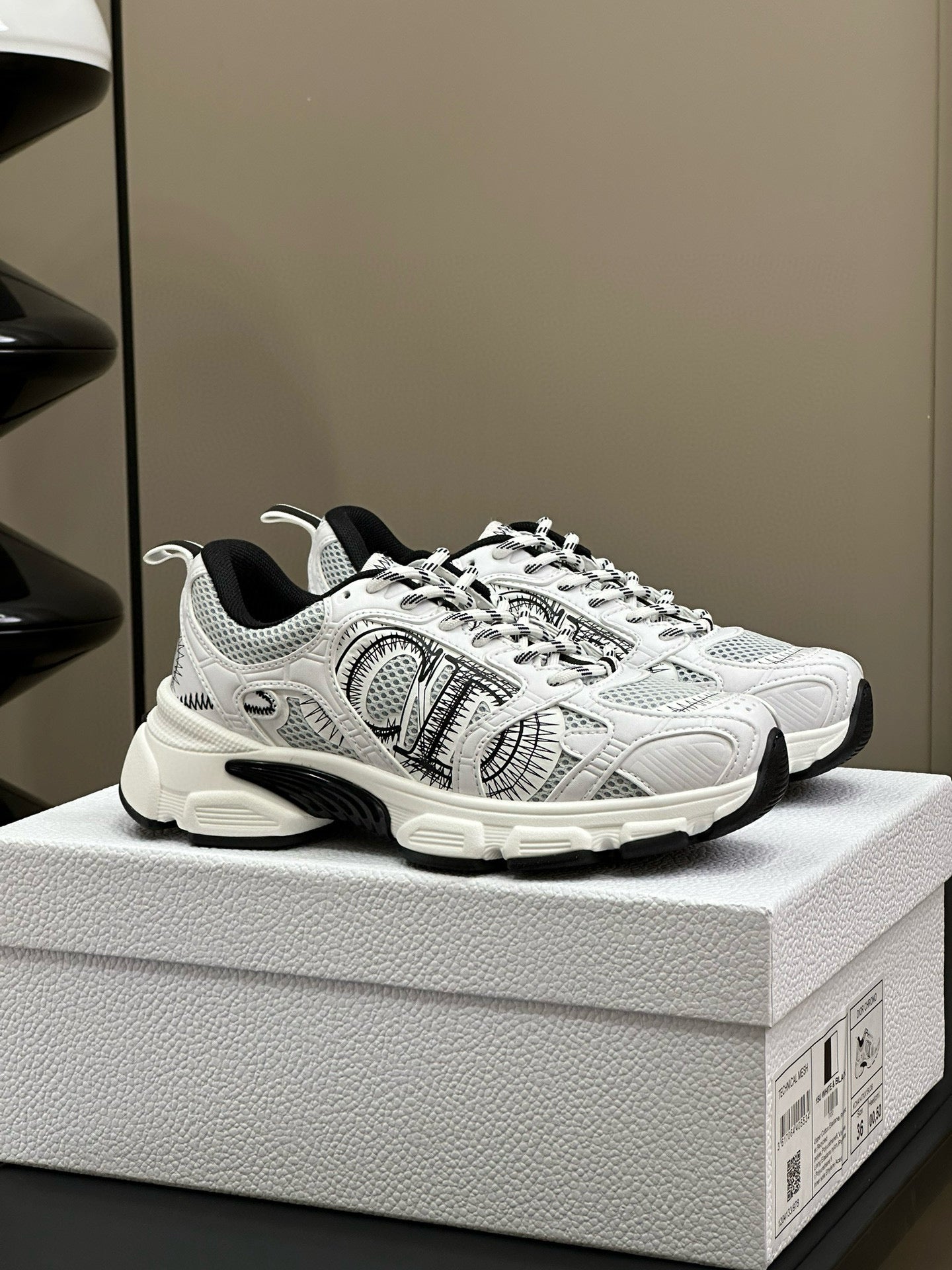 CD CHRONO SNEAKER