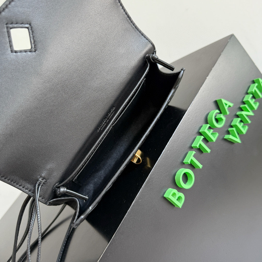 BOTT V ANDIAMO POUCH