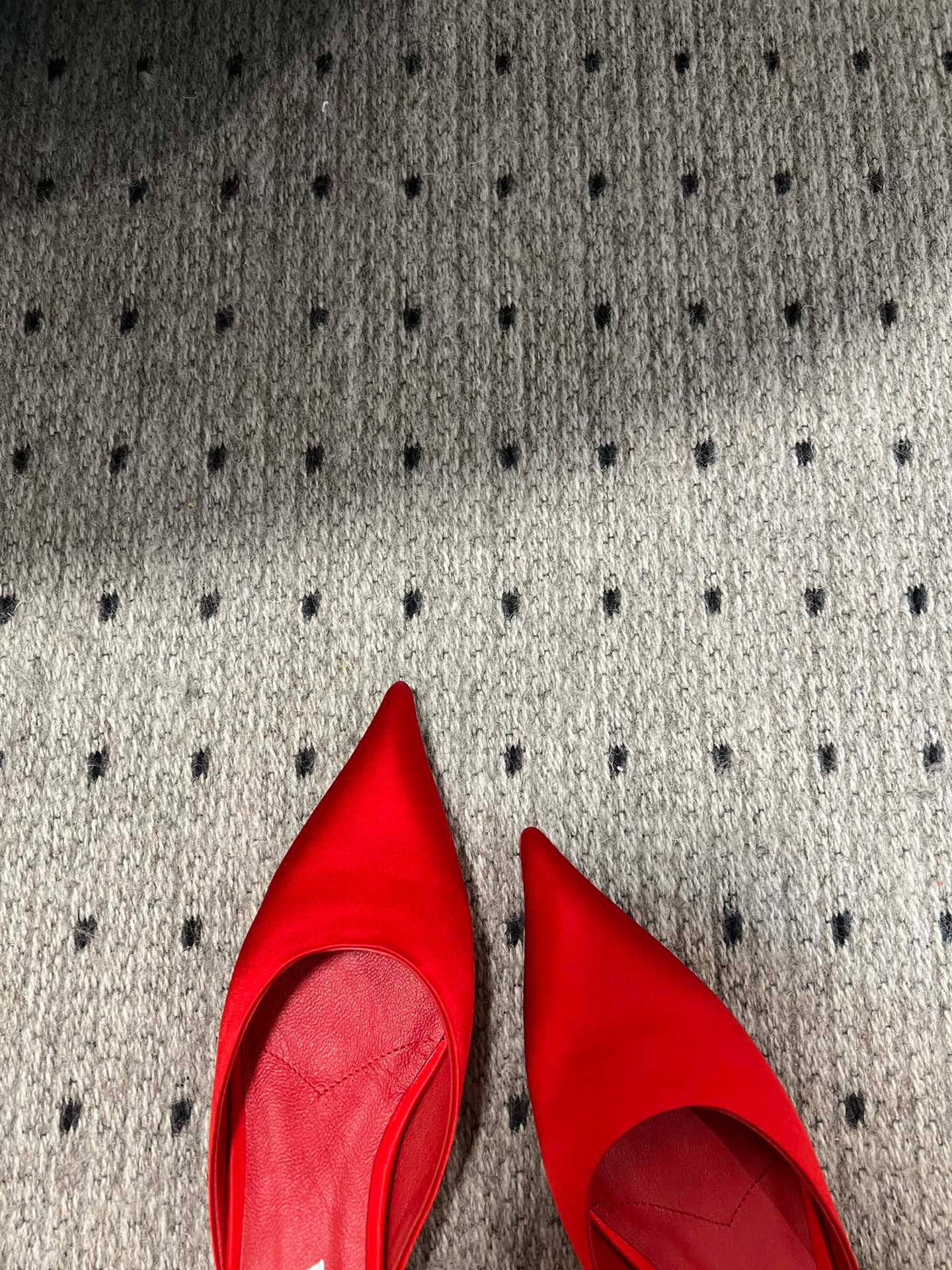 PD HEELS