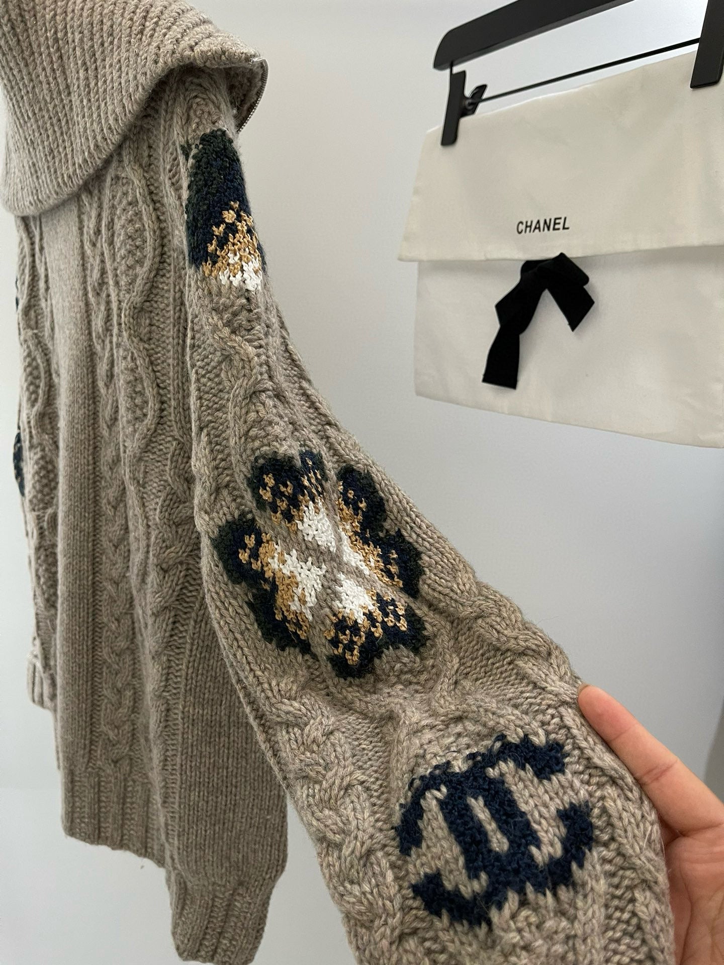 CC CARDIGAN