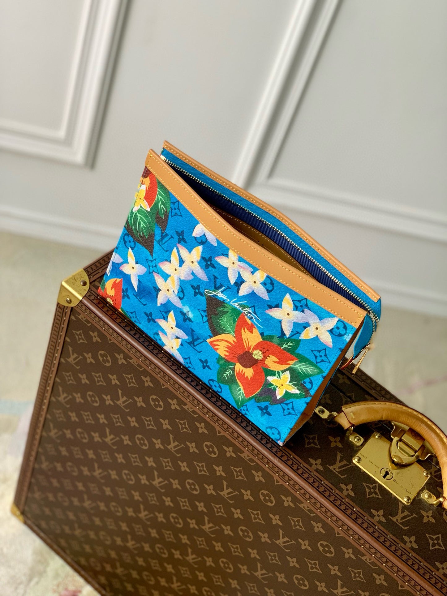 LOU POCHETTE VOYAGE MM