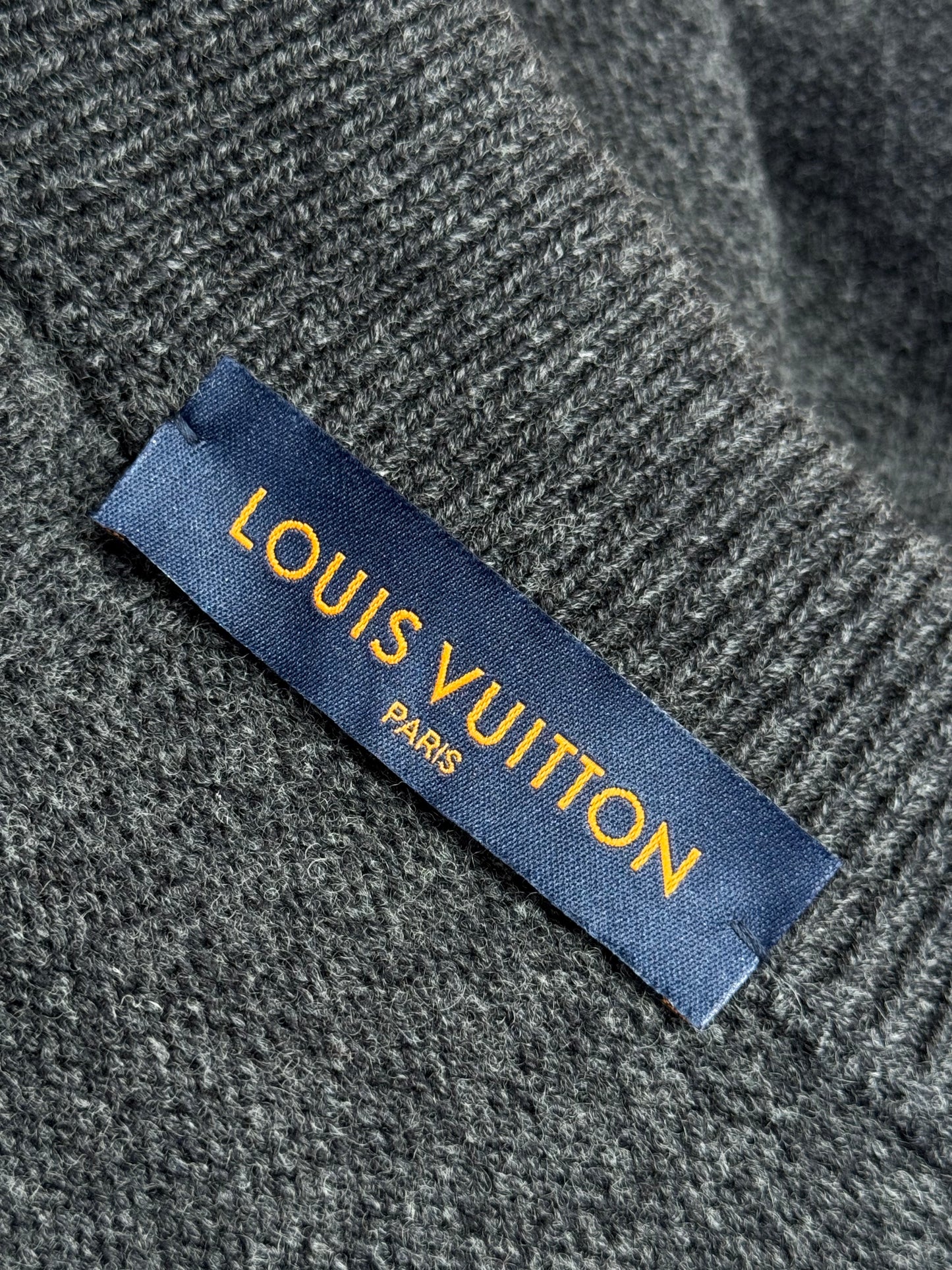 LOU JUMPER