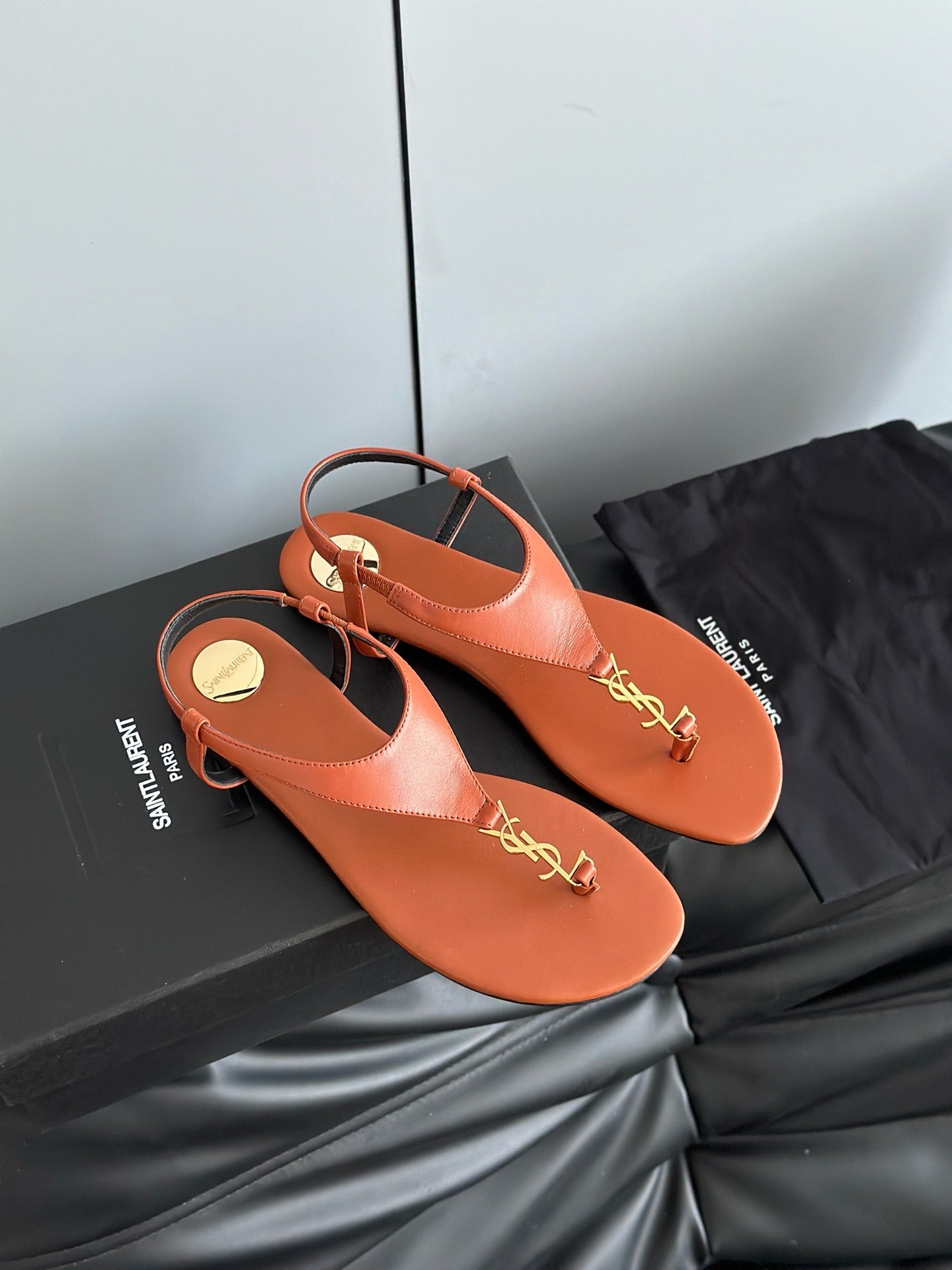 SL SANDALS