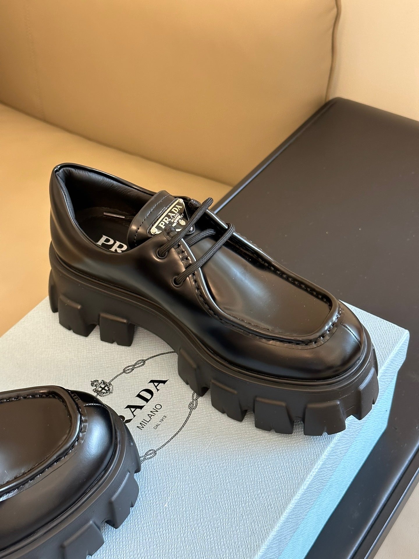 PD LOAFERS