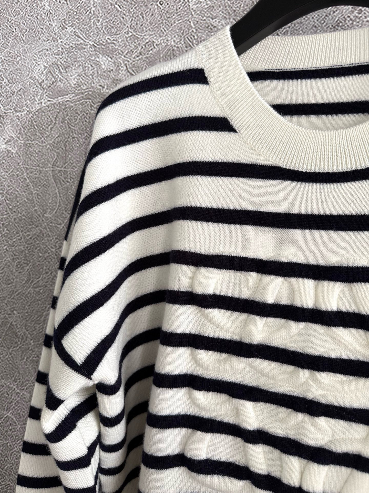 LOEW JUMPER