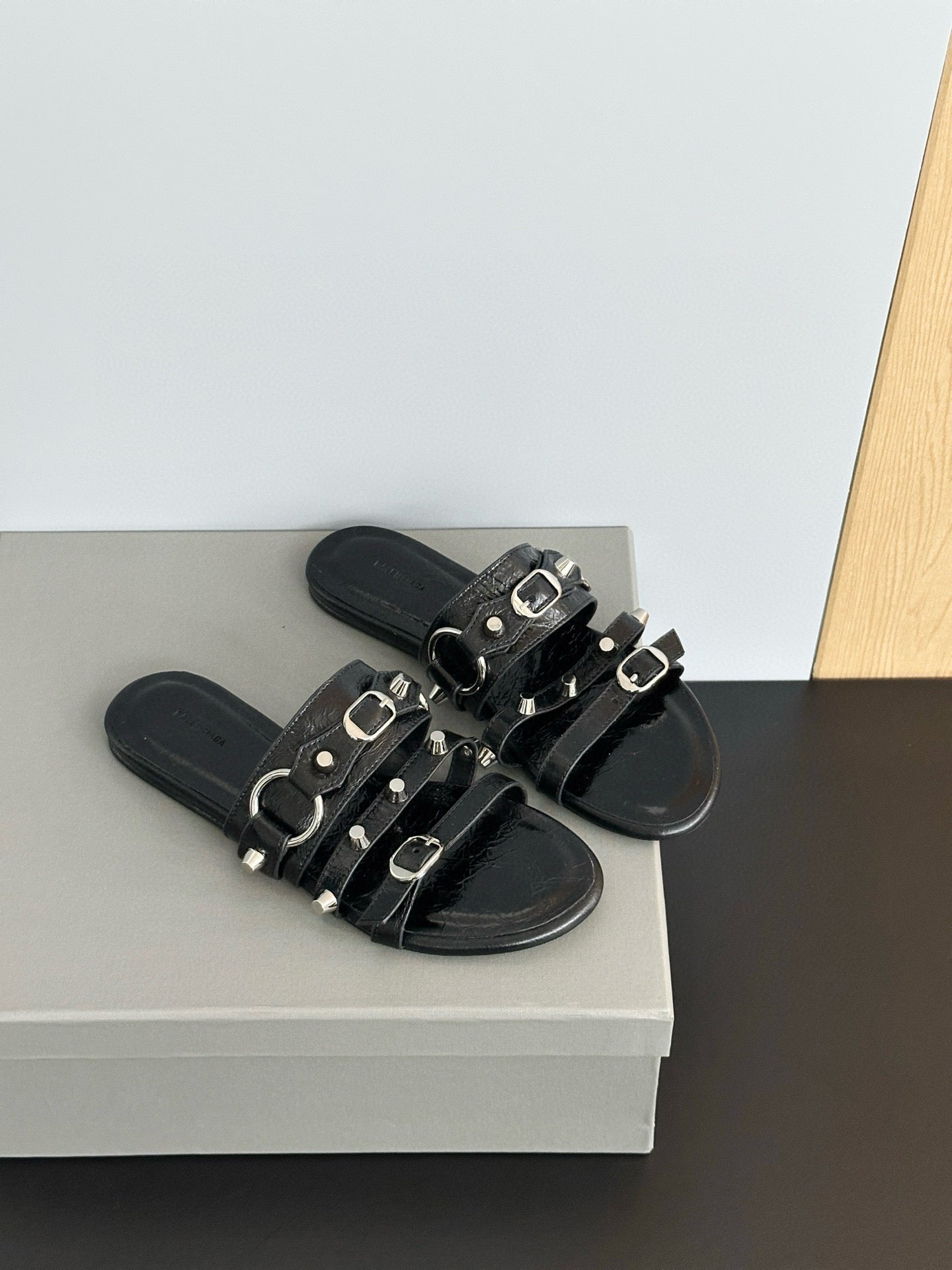 BAL SANDALS
