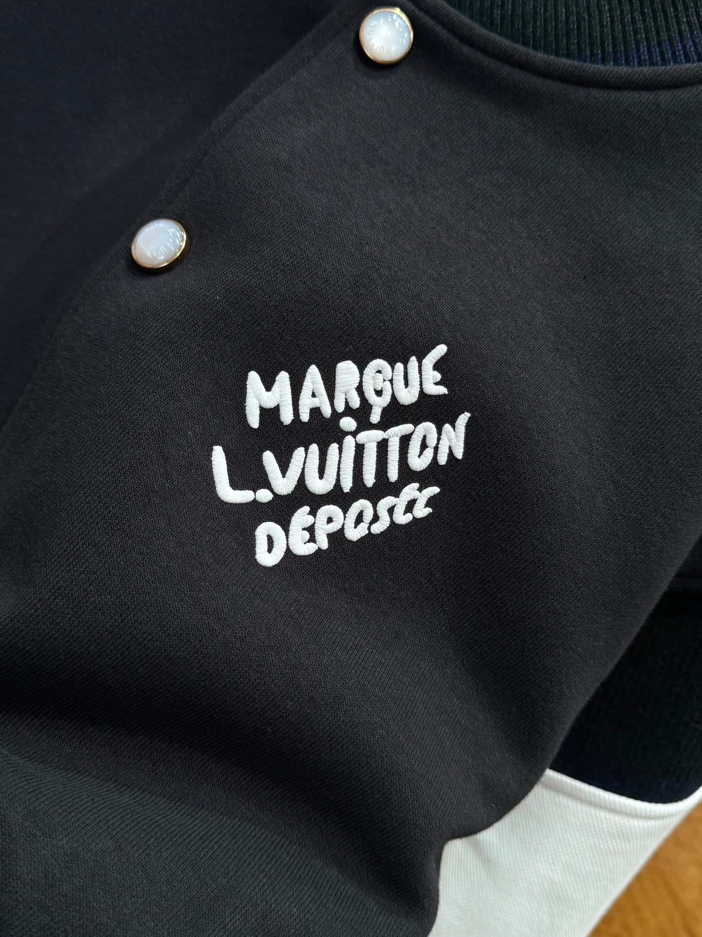 LOU JACKET