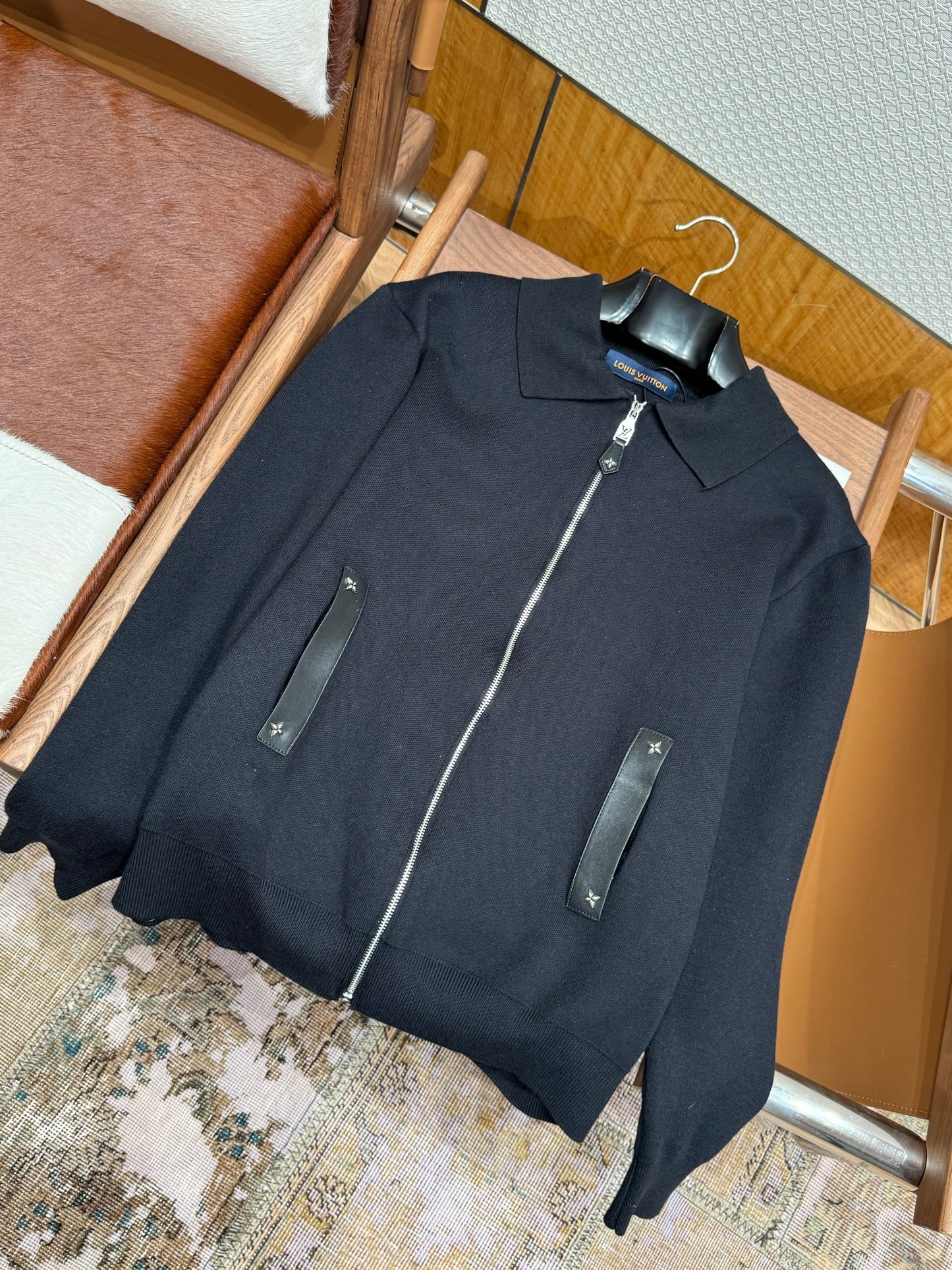 LOU ZIP CARDIGAN
