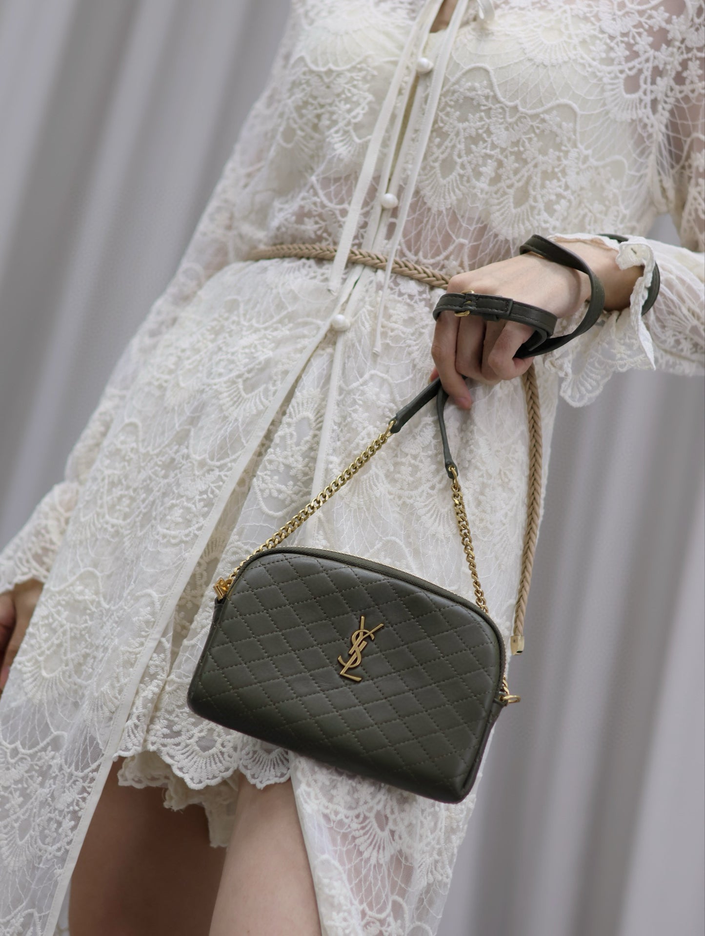 SL GABY POUCH