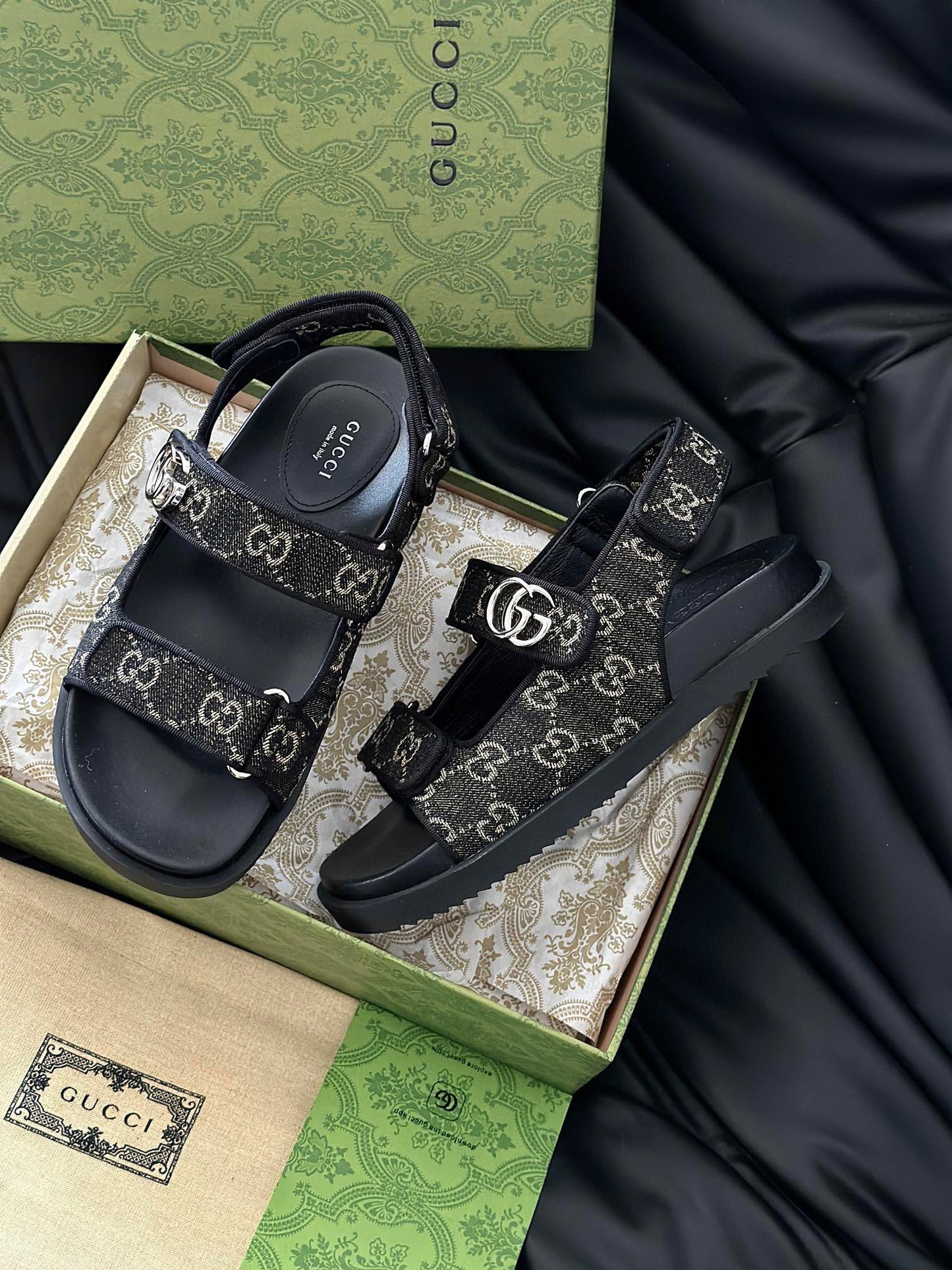 GG SANDALS