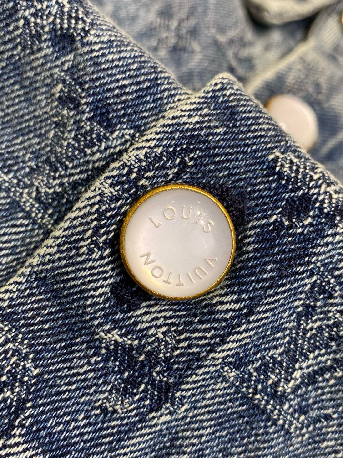 LOU DENIM SHIRT