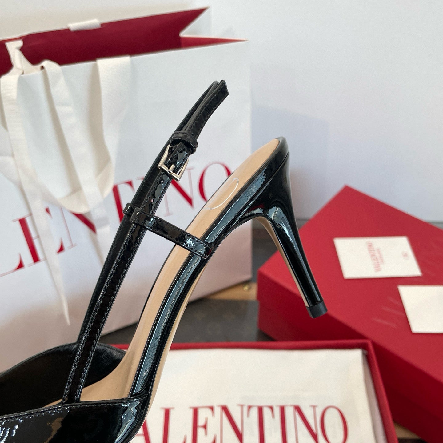 VAL HEELS