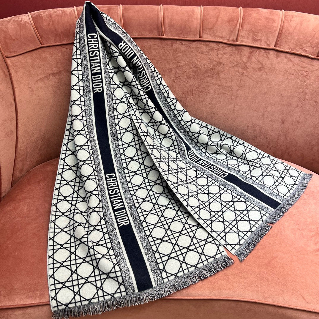 CD SCARF