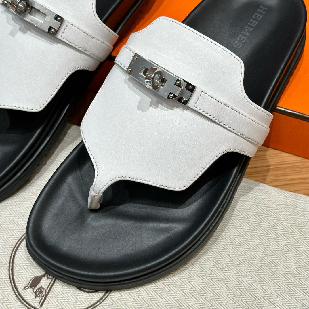 HERM EMPIRE SANDALS