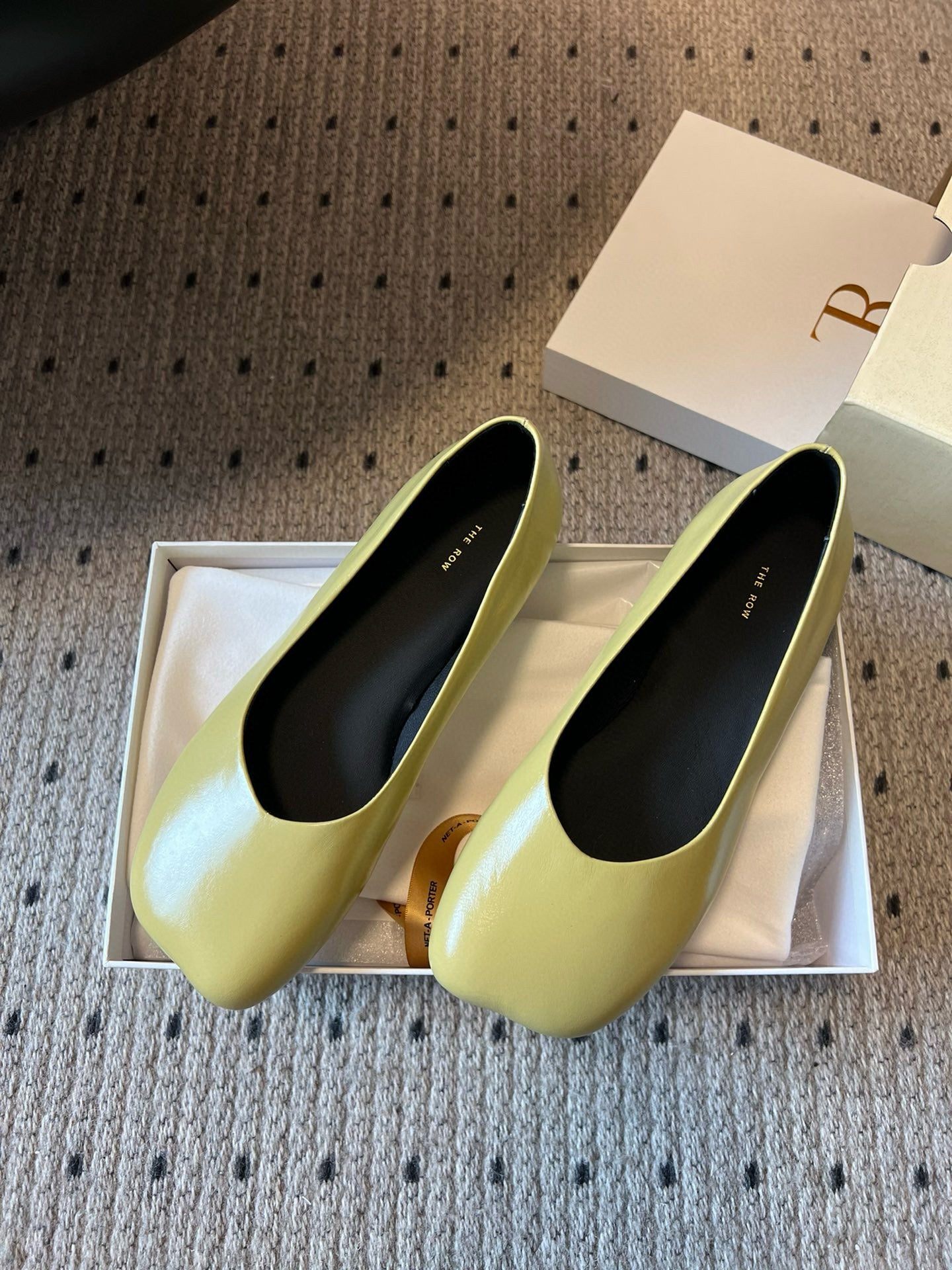 THE ROW BALLET FLATS