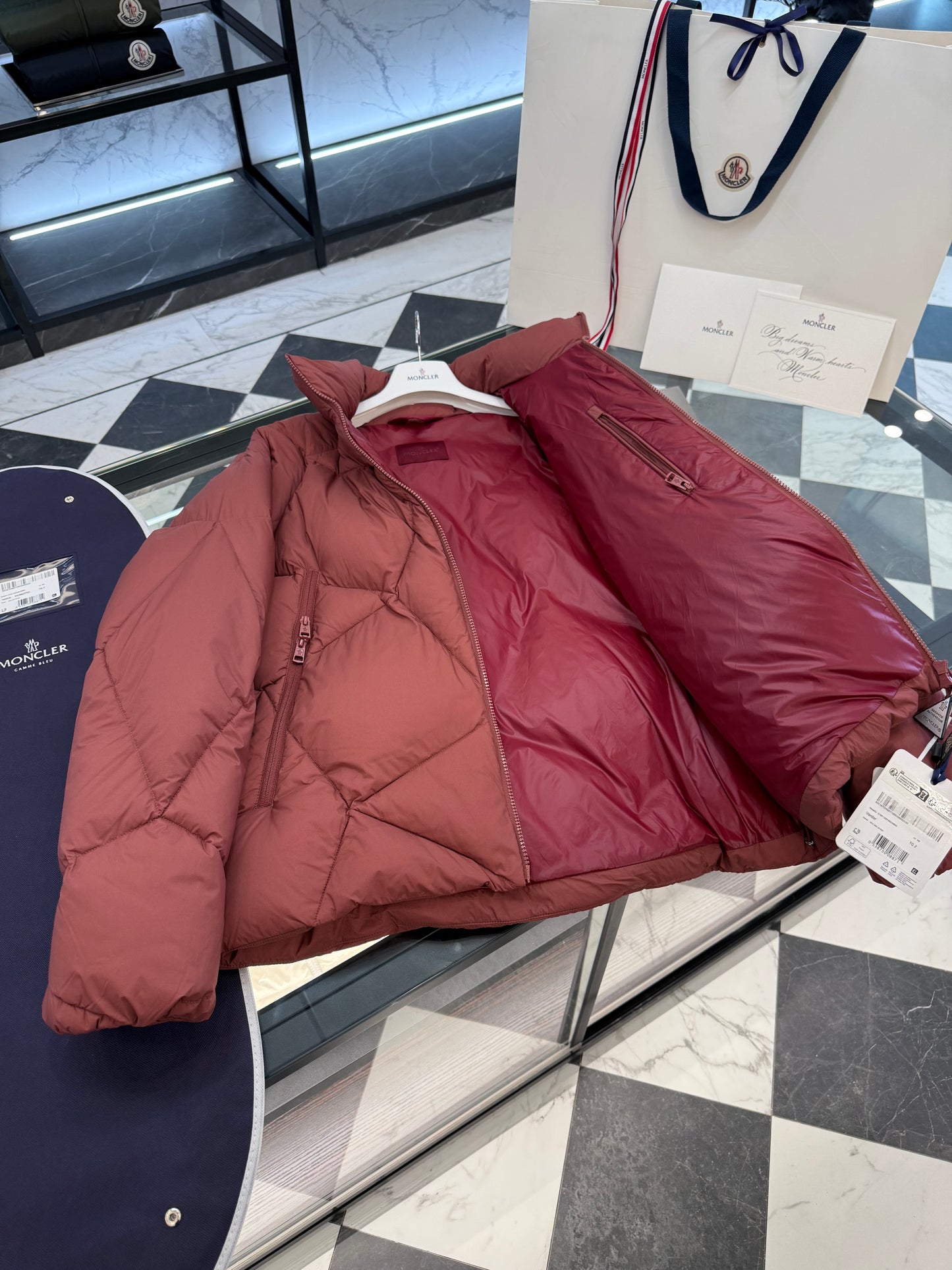 MONC VARDAR JACKET