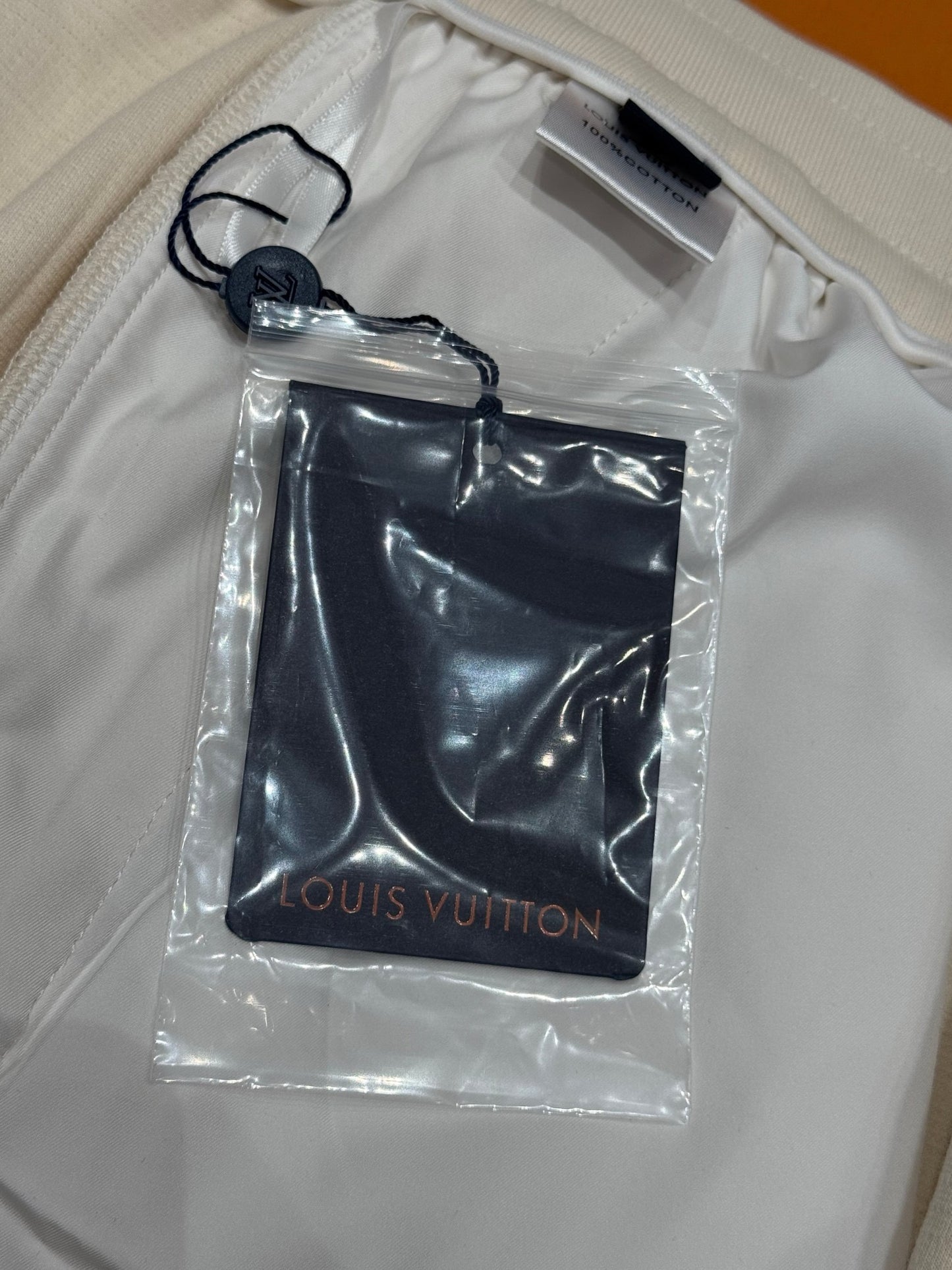 LOU SHORTS