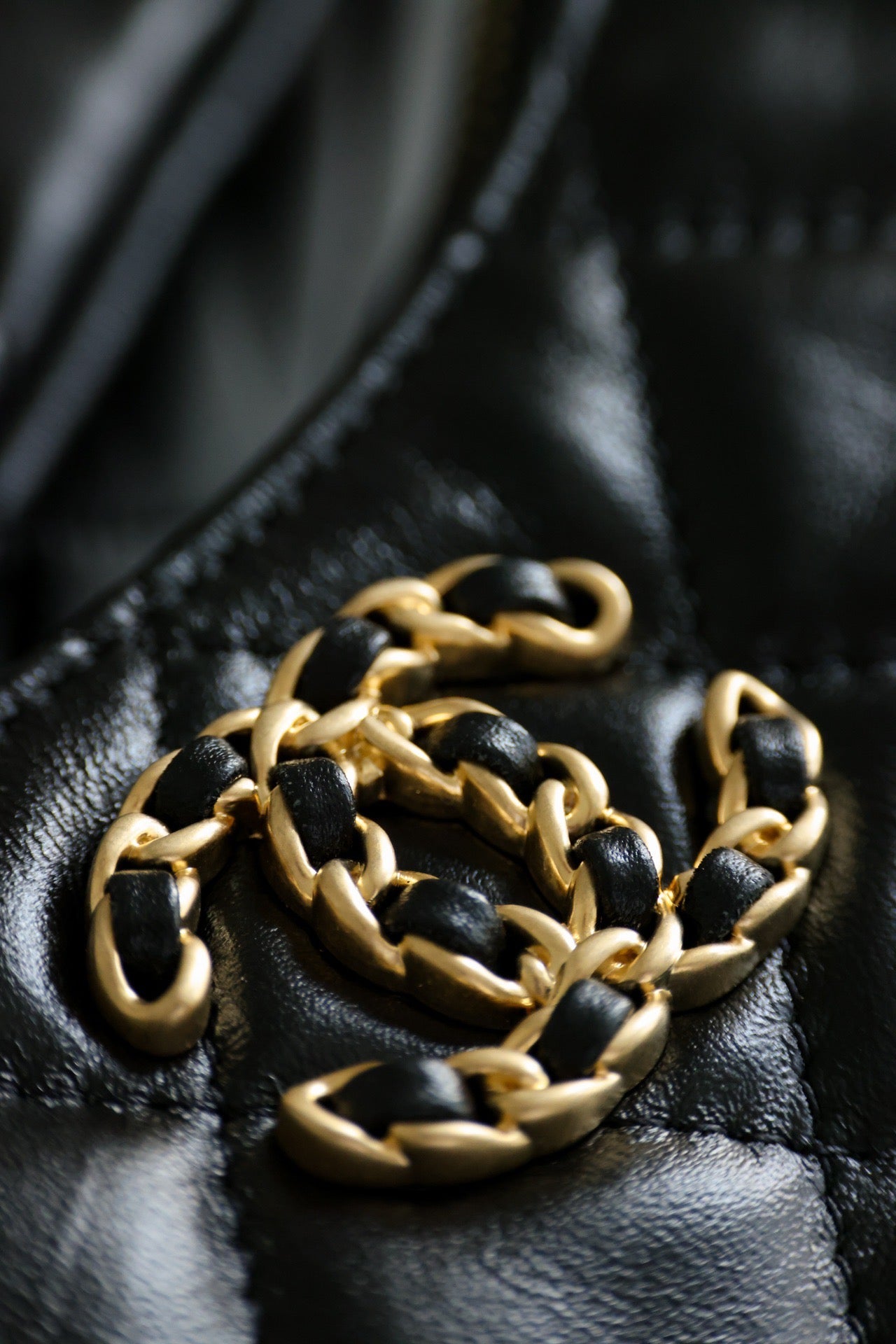 CC 23K HOBO BAG