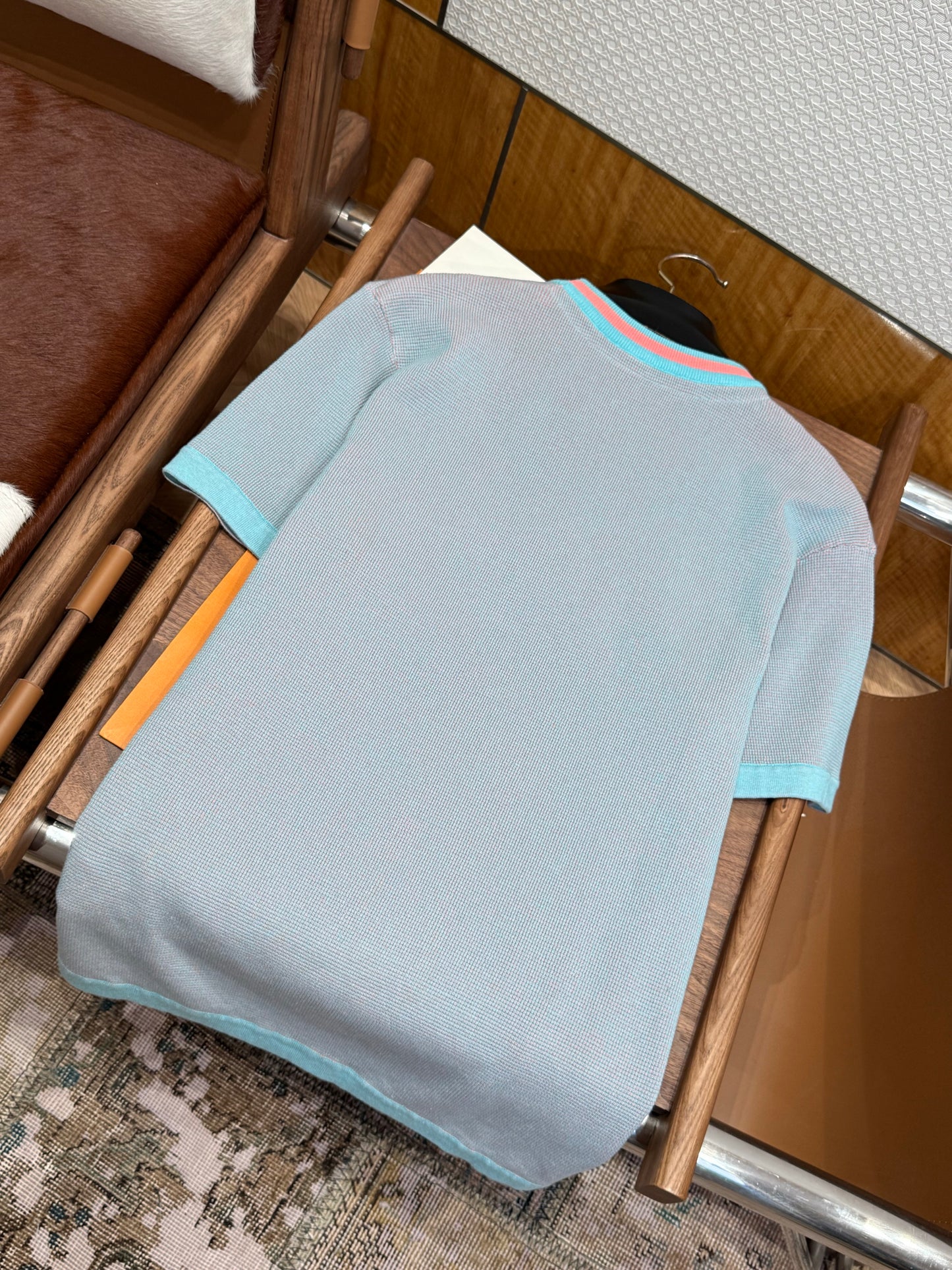 LOU T-SHIRT