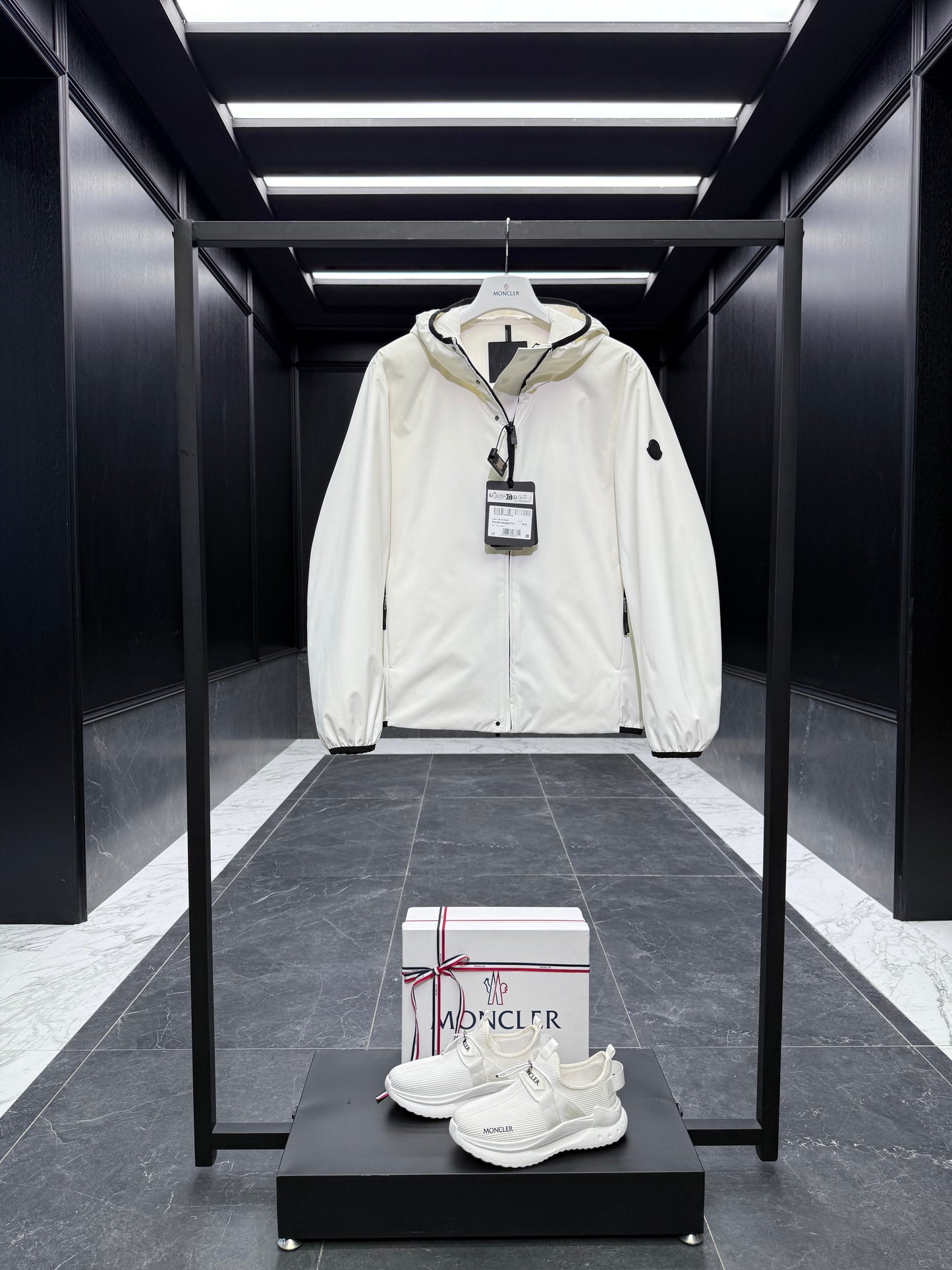 MONC POLSET JACKET