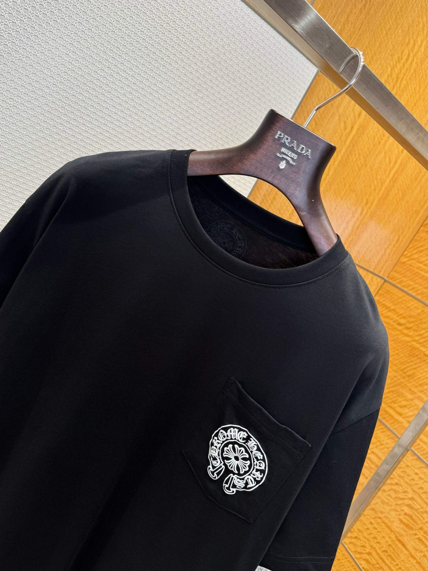 CHROME H T-SHIRT