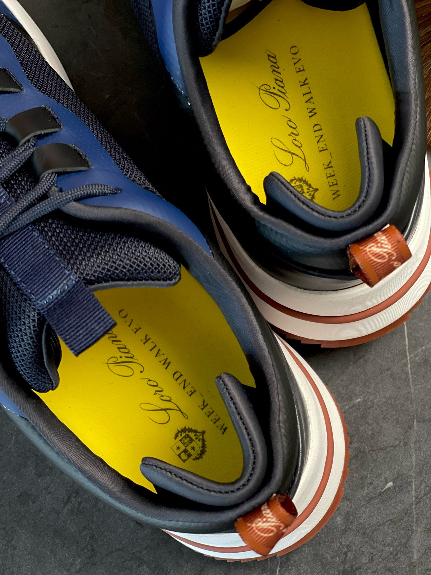 LORO P WEEKEND WALK TRAINERS