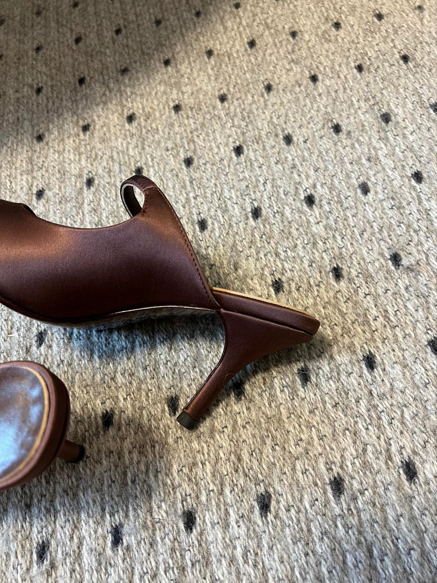 PD HEELS
