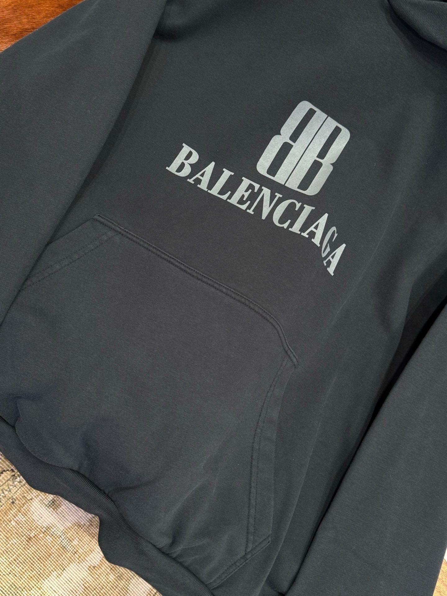 BAL HOODIE