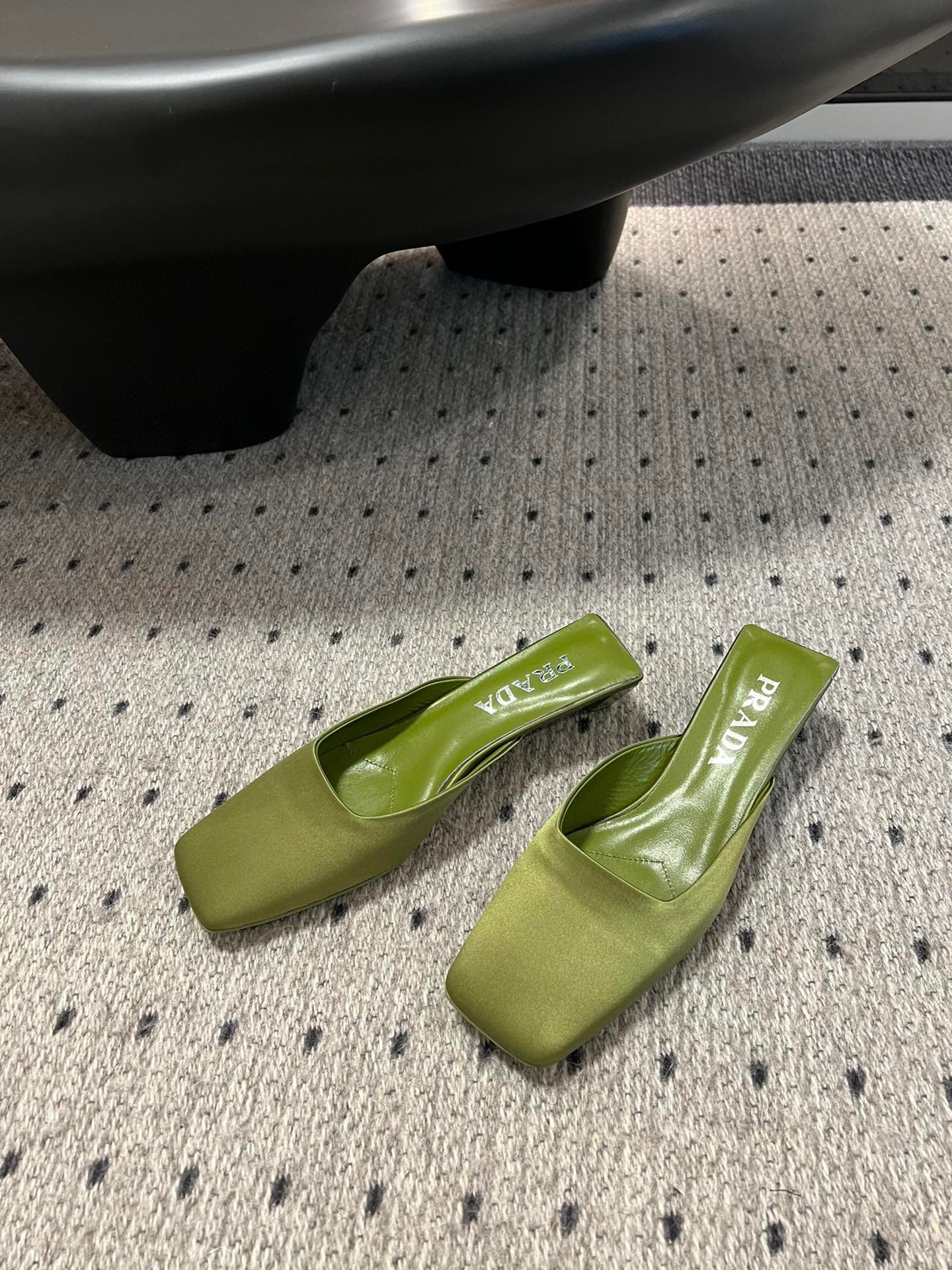 PD HEELS