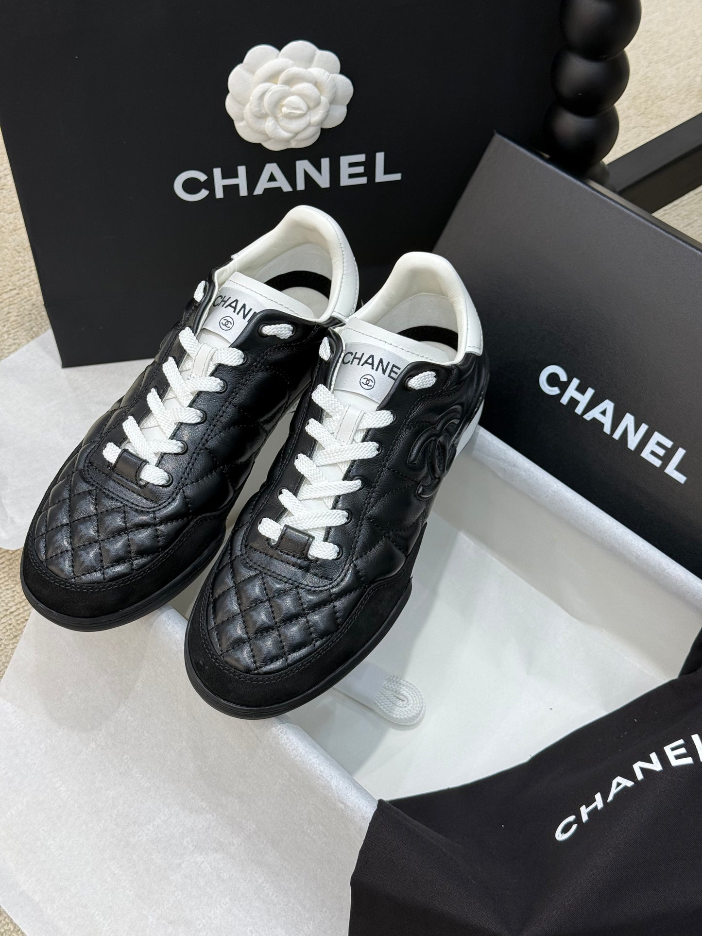 CC SNEAKER