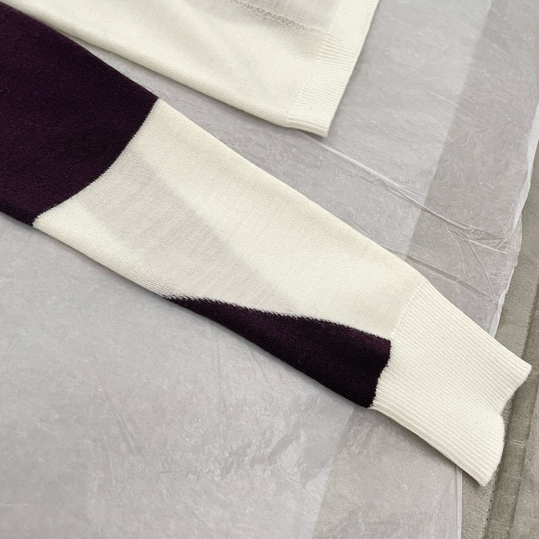 CC KNIT HOODIE