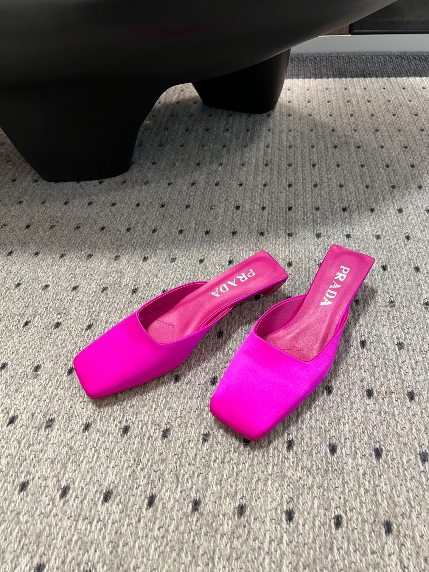 PD HEELS