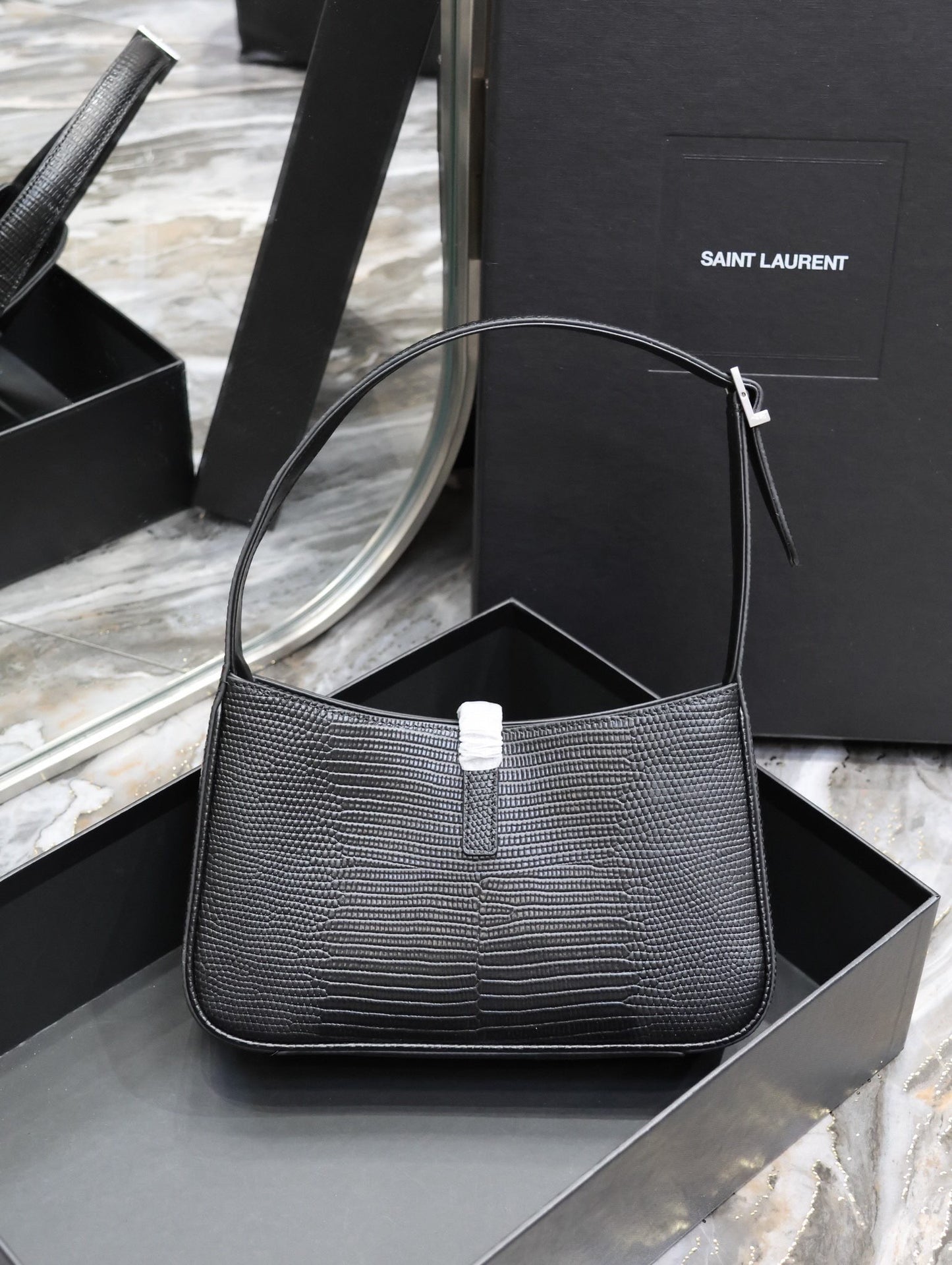 SL LE 5 A 7 HOBO BAG