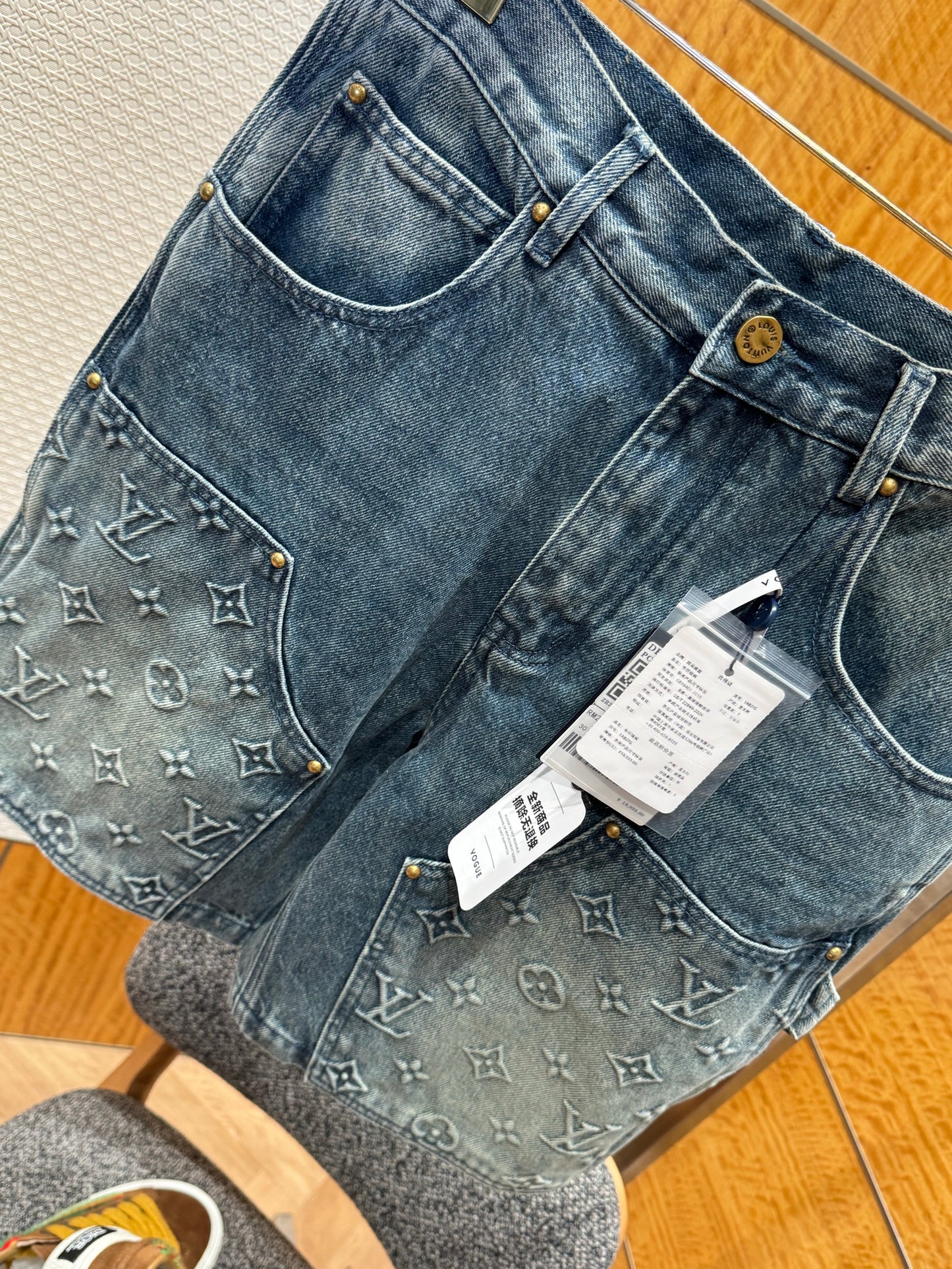 LOU DENIM SHORTS