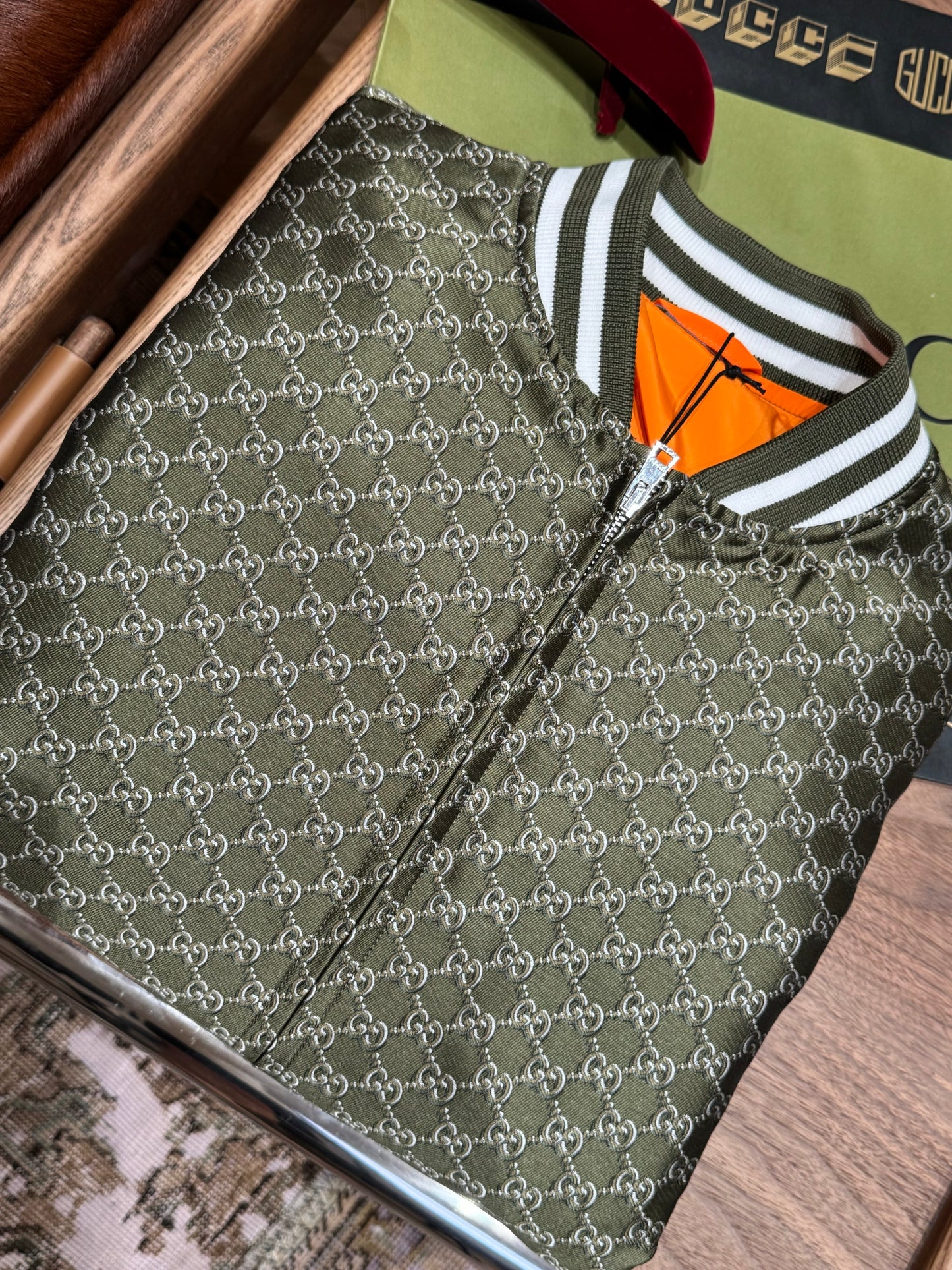GG BOMBER JACKET
