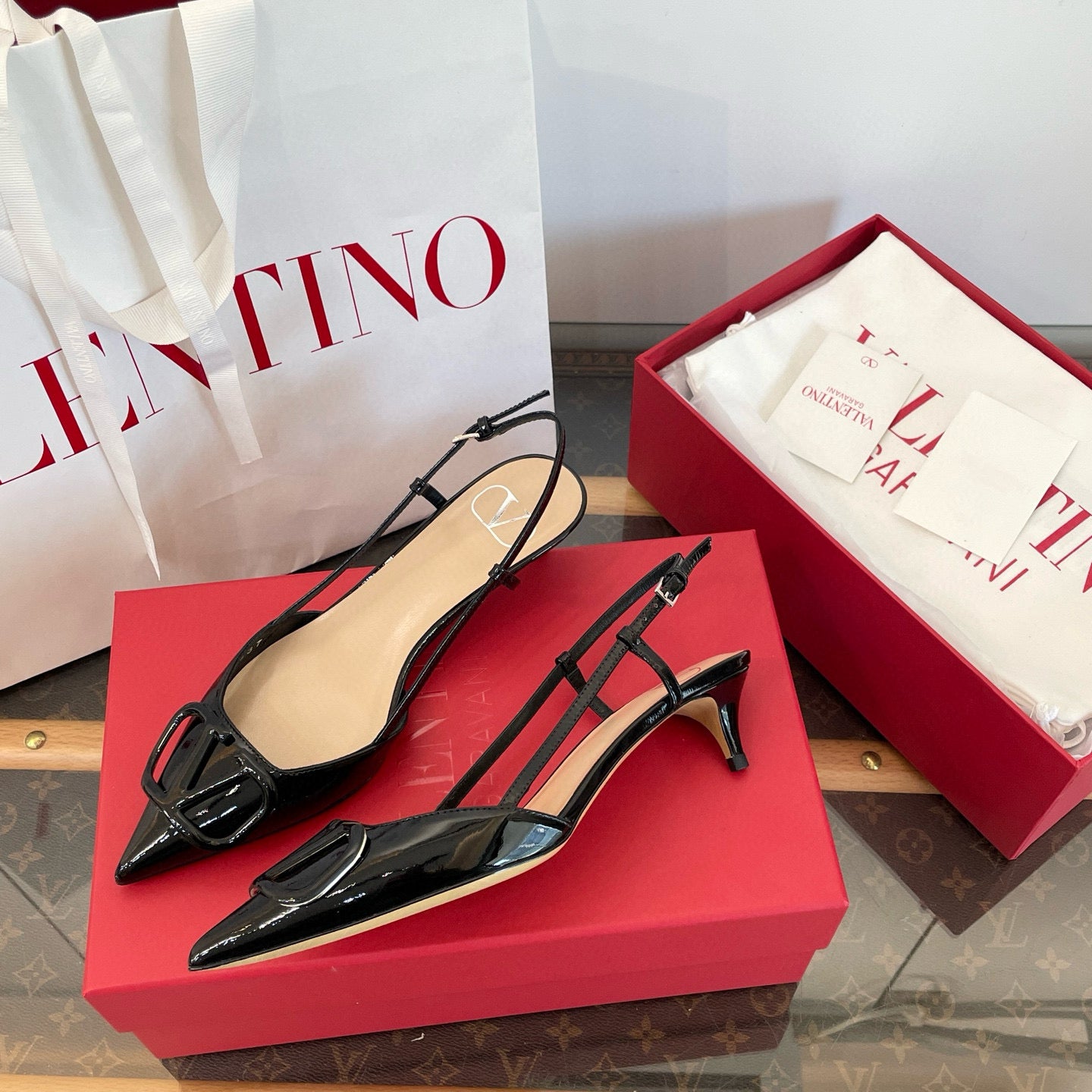 VAL HEELS