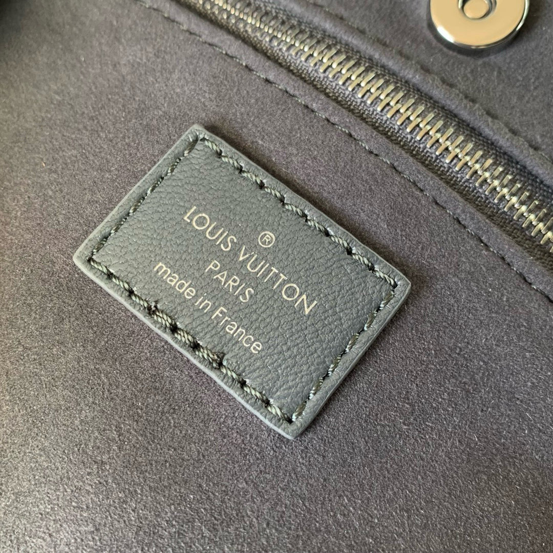 LOU CARRYALL CARGO VIBE PM BAG