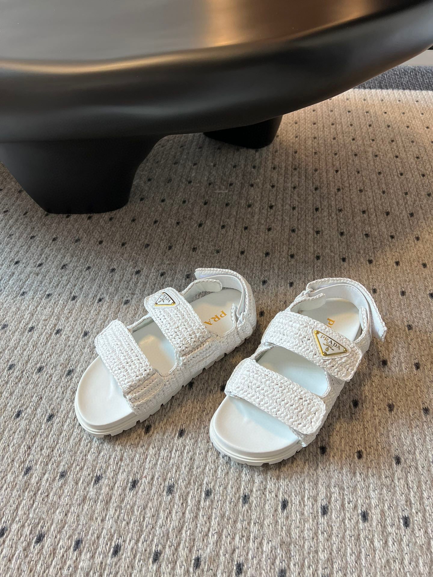 PD SANDALS