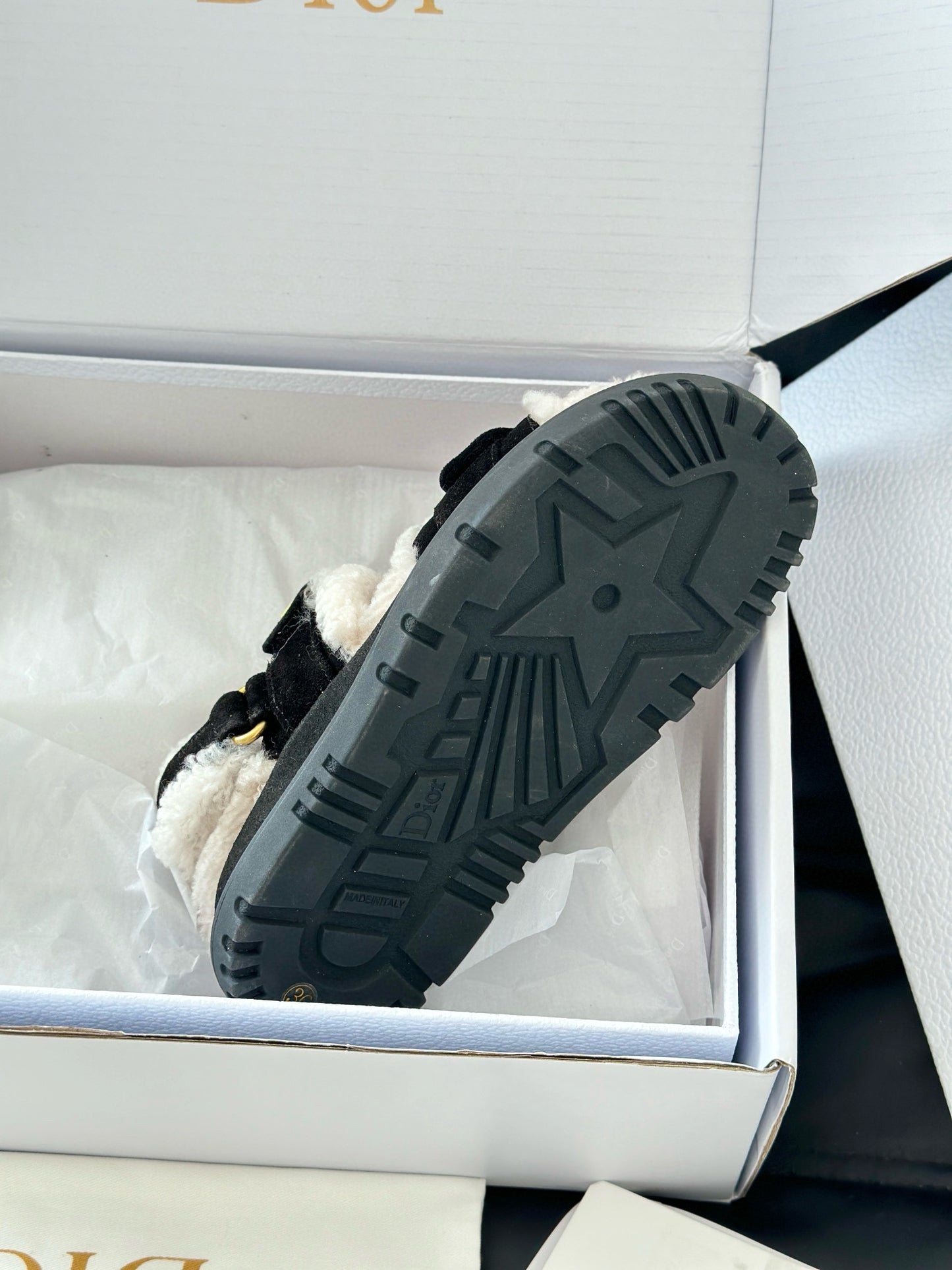 CD SANDALS