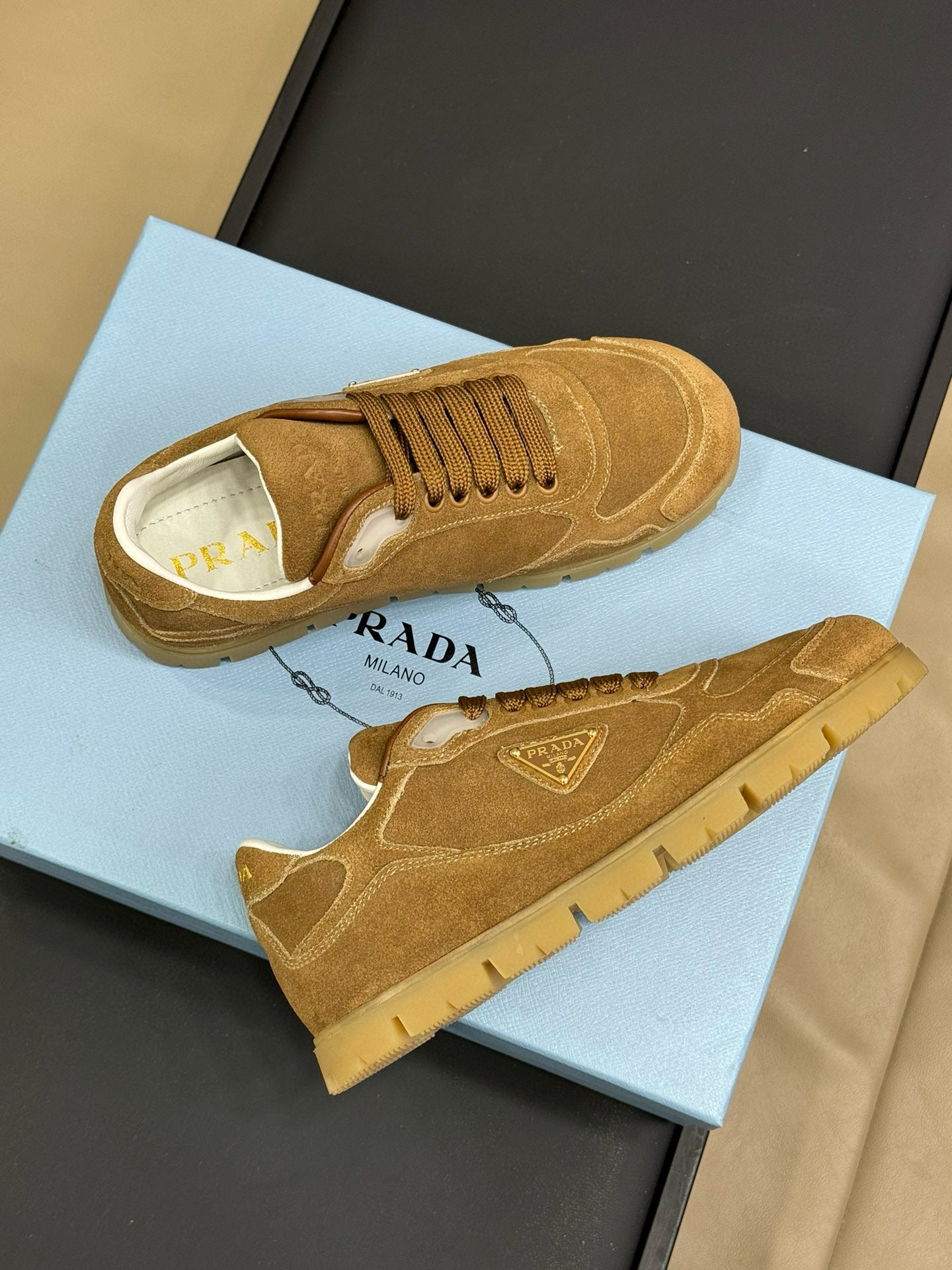PD SNEAKER