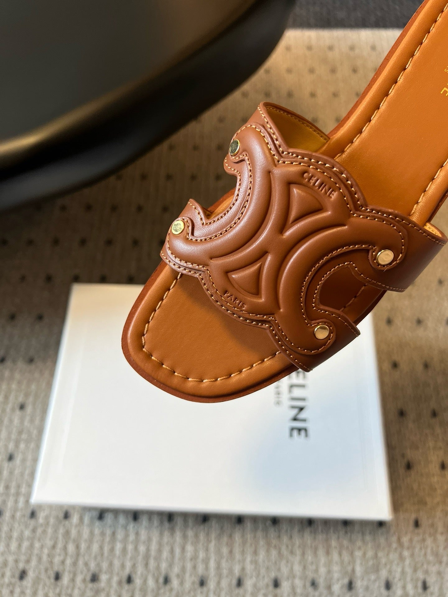 CEL SANDALS