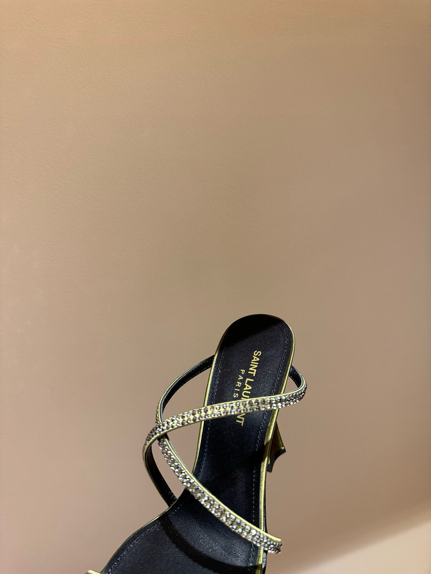 SL HEELS