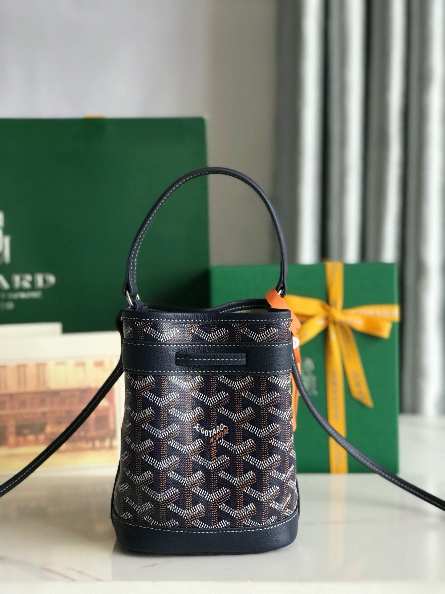 GOYA PETIT FLOT MINI BUCKET BAG