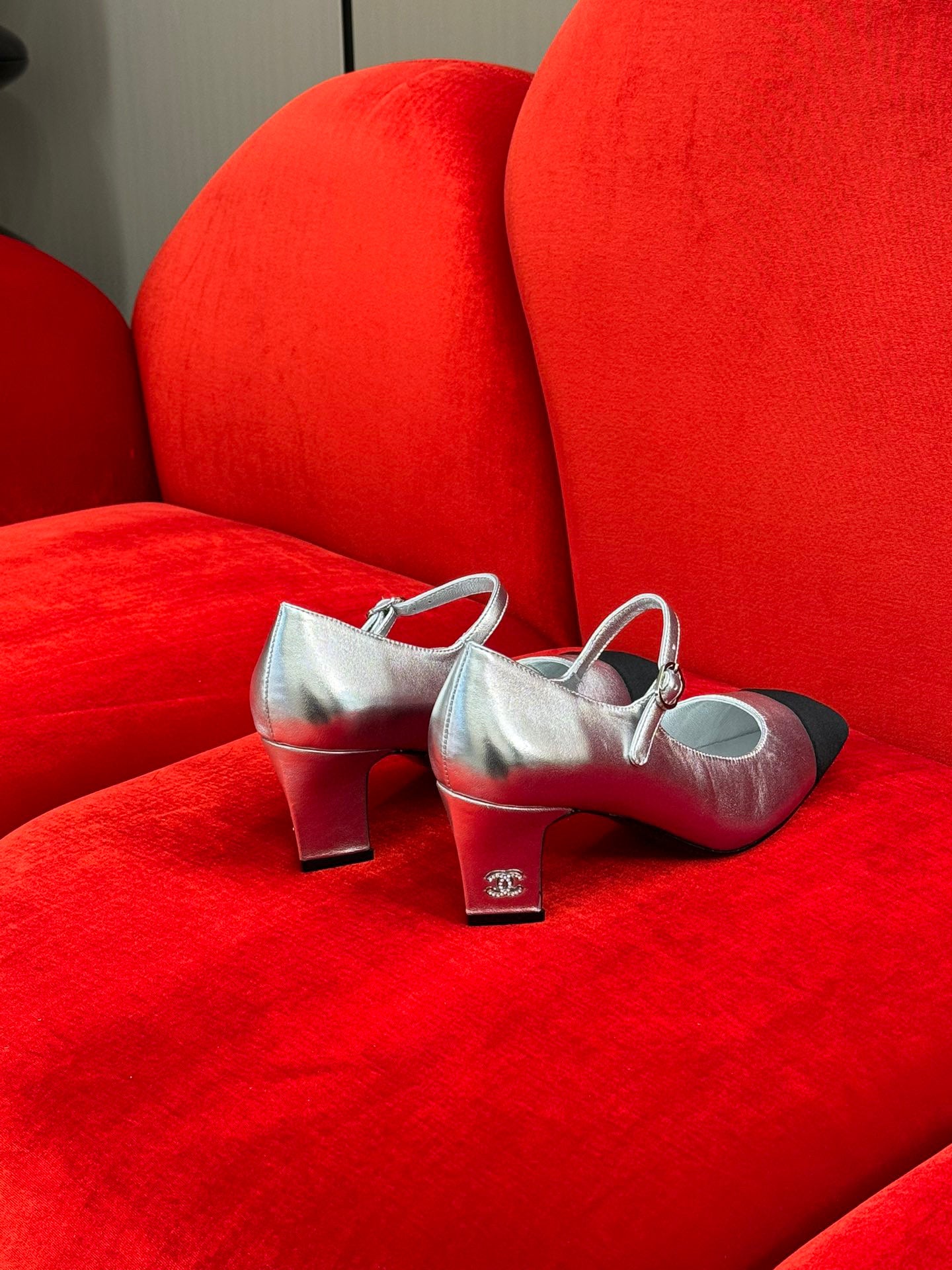 CC HEELS