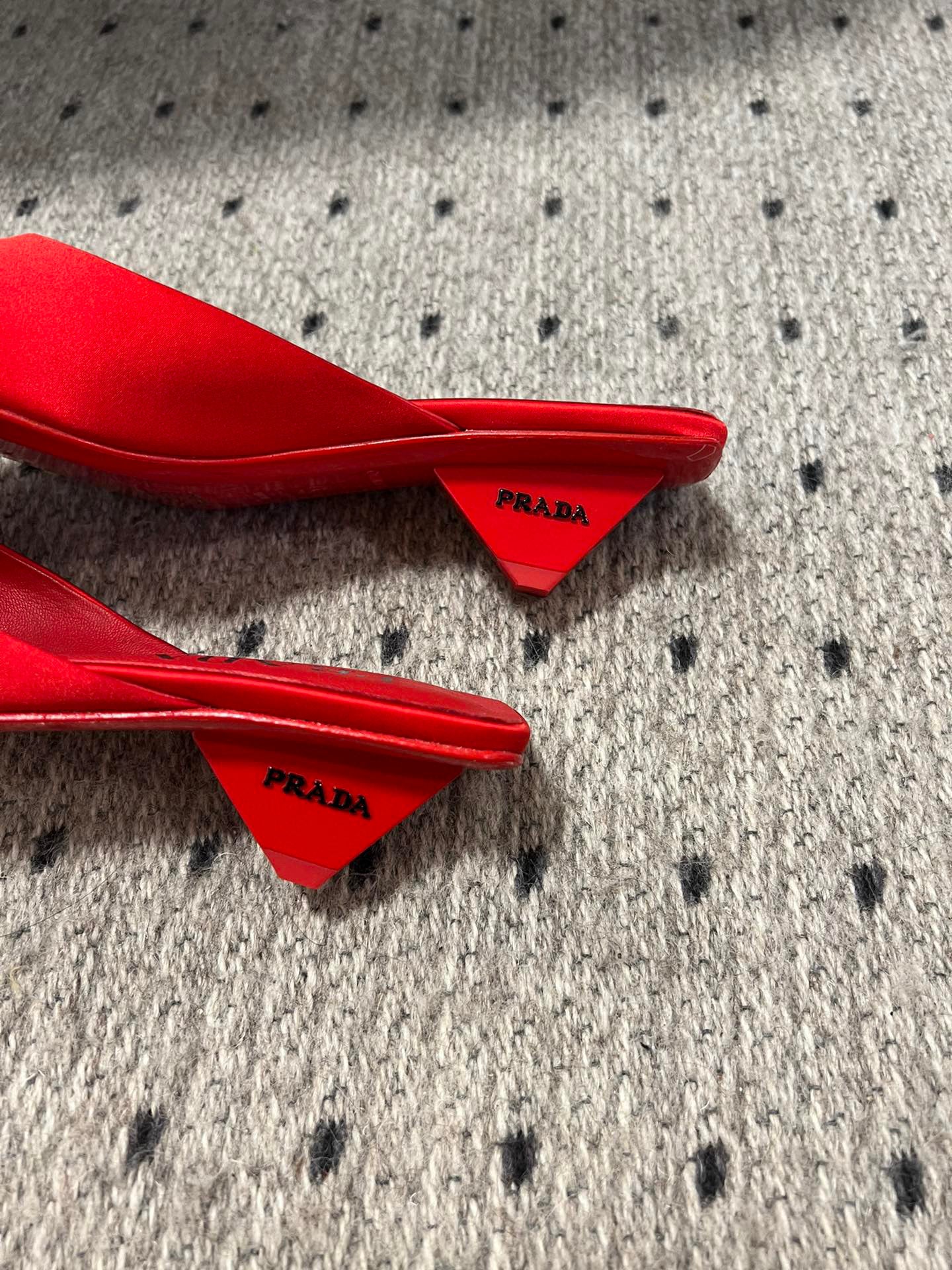 PD HEELS