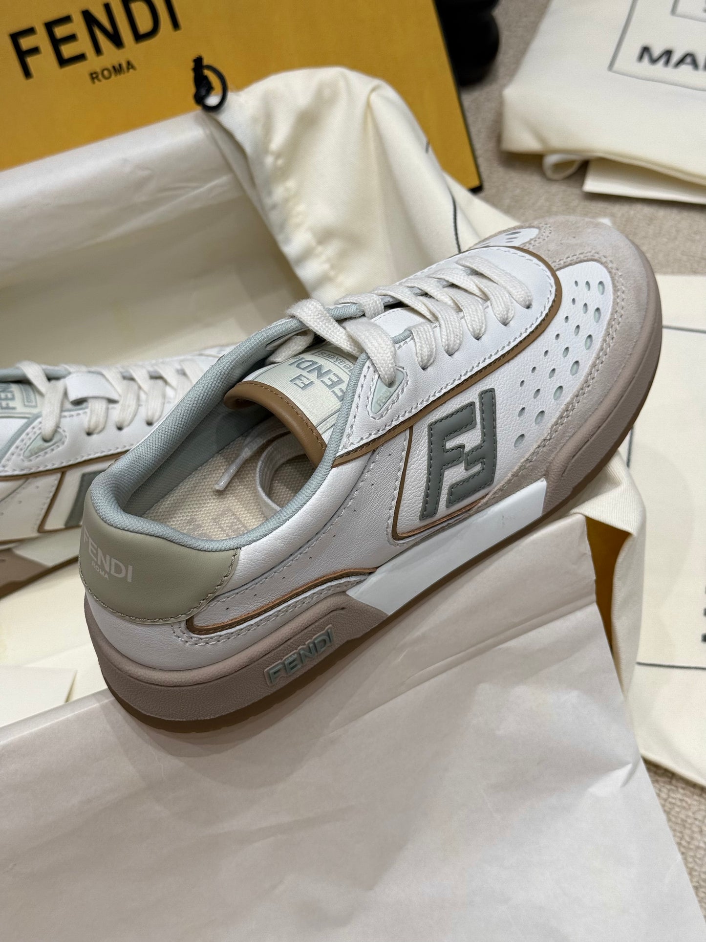 FEN SNEAKER