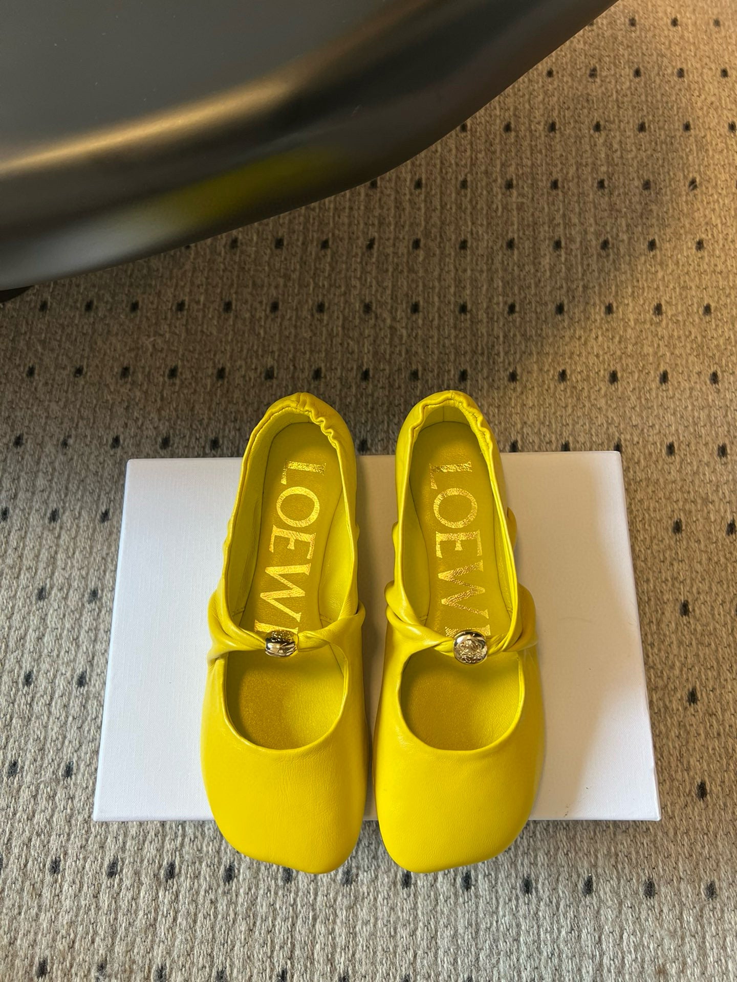 LOEW BALLET PUMPS