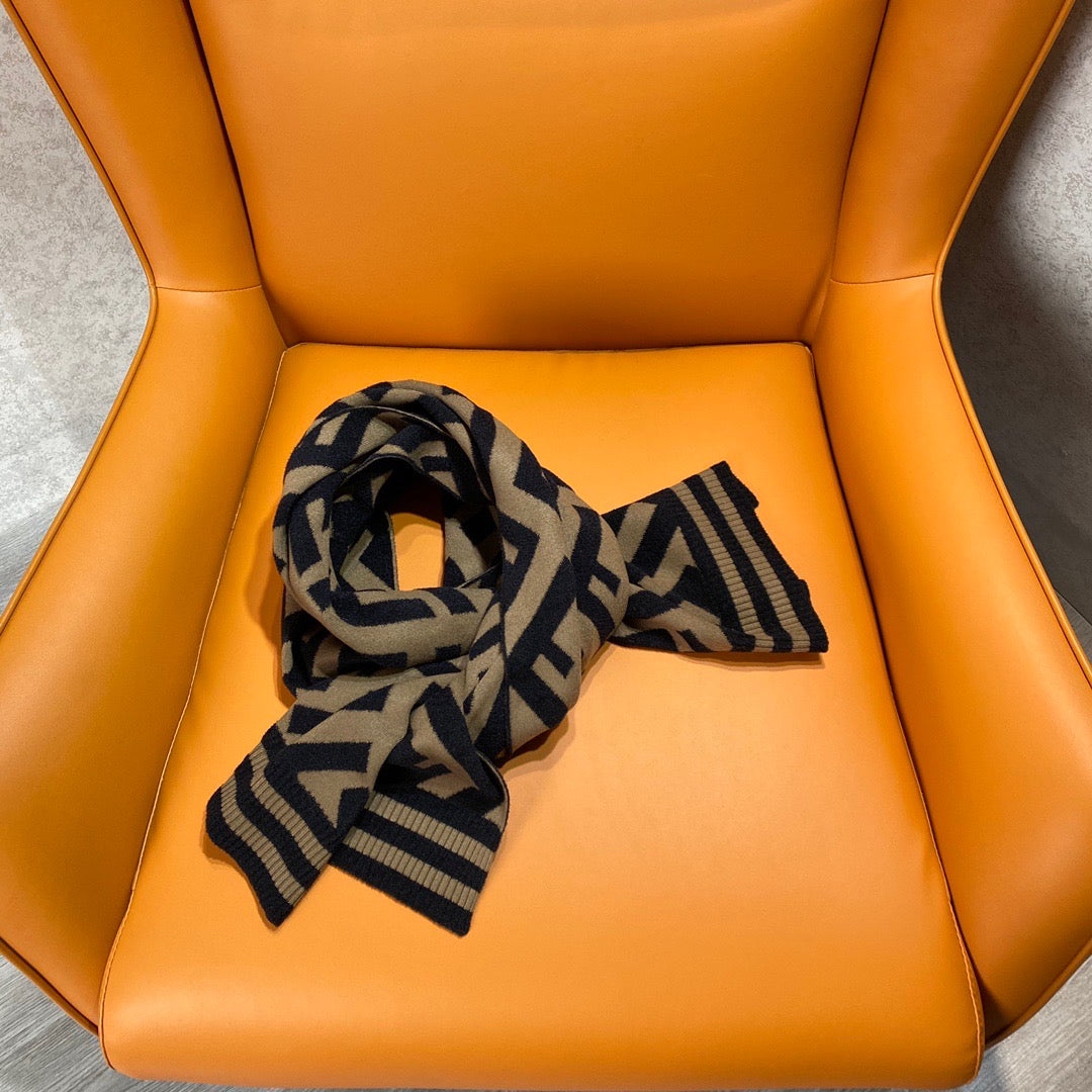 FEN SCARVE