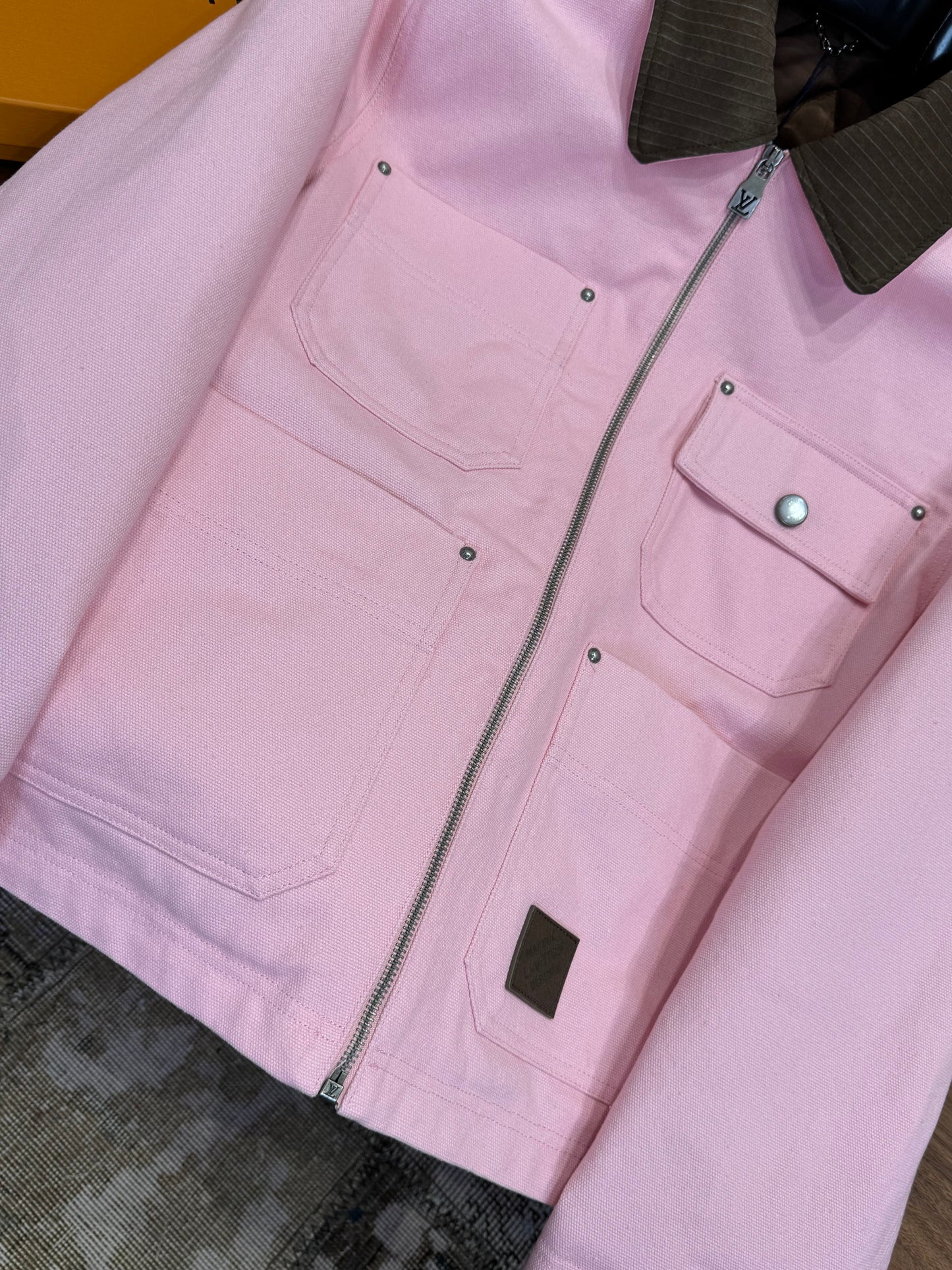 LOU JACKET